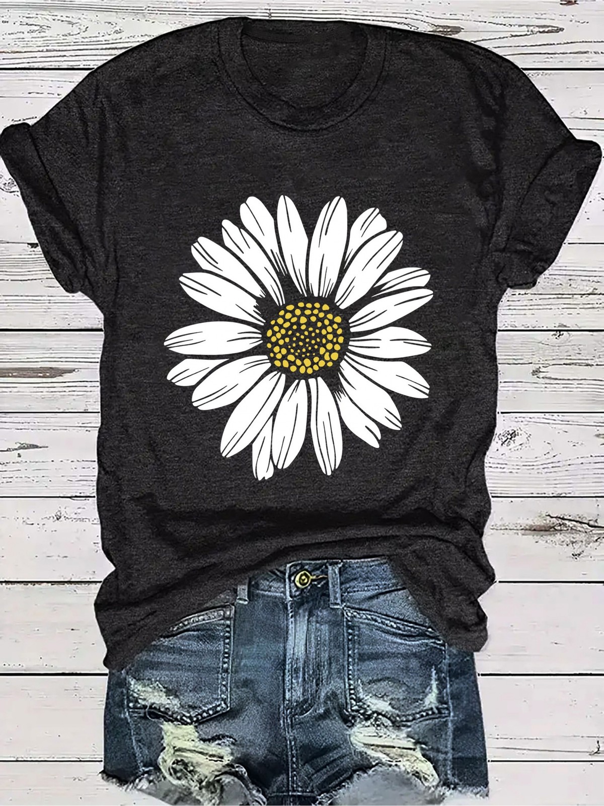 Women Crew Neck Daisy Floral Graphic T-Shirt Summer Flower Casual Tee Top