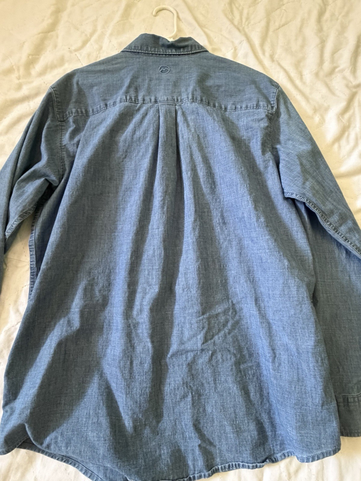 Magellan Outdoors Blue Solid Long Sleeve Chambray Pockets Classic Fit L