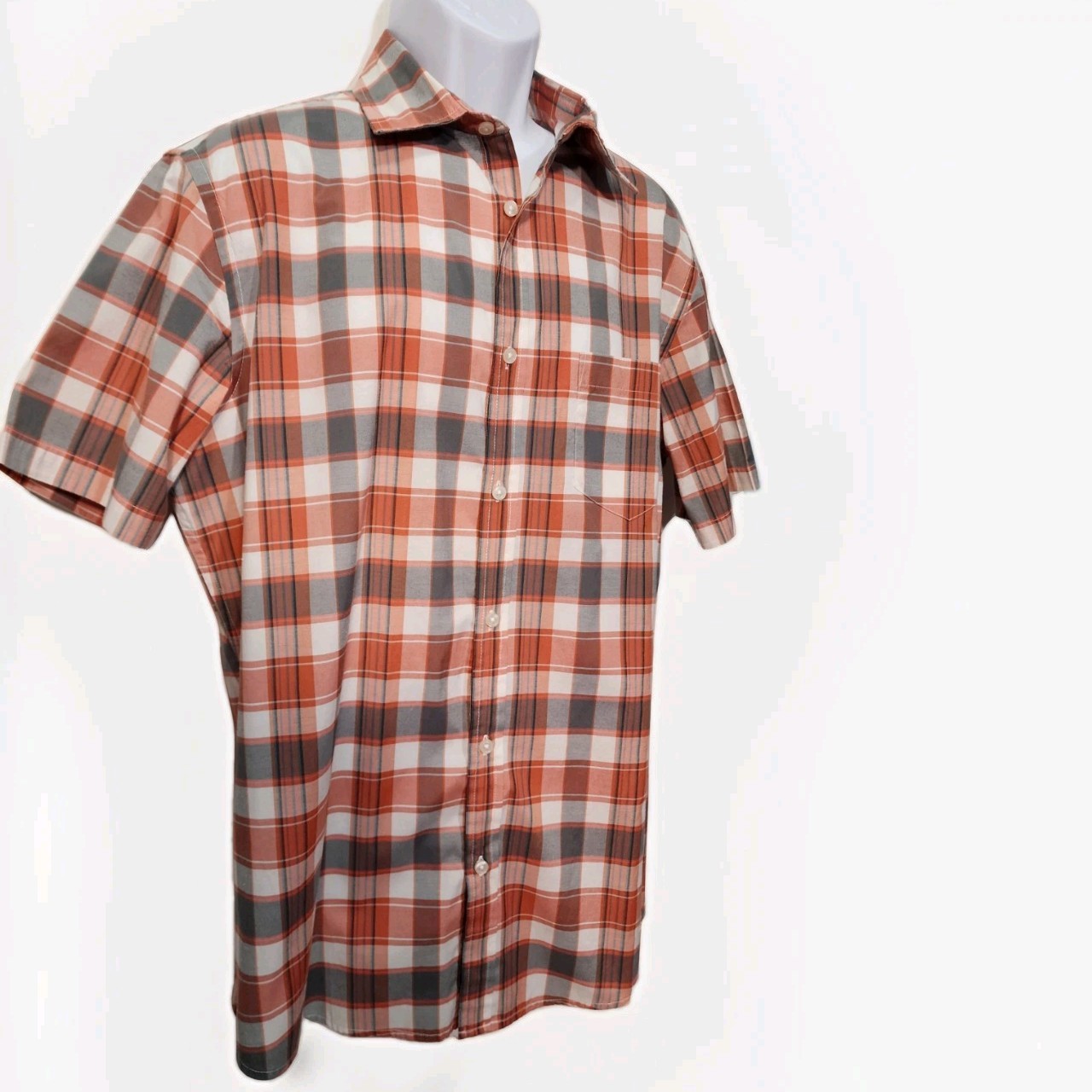 Sonoma Standard Fit Men’s L Short Sleeve Button Down Shirt Multicolor Plaid