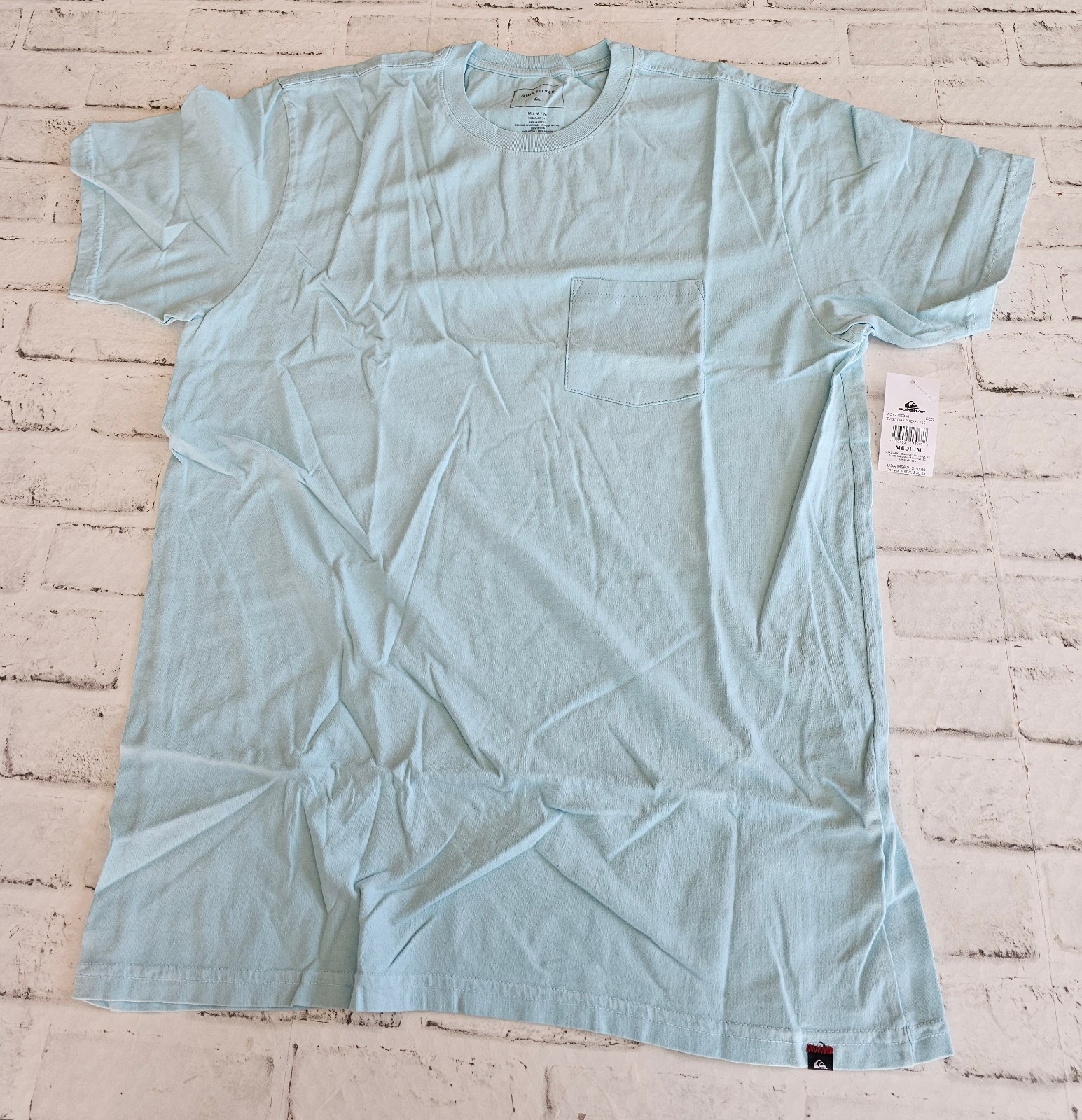 Men’s Size Medium Quicksilver Everyday Pocket Tee In Light Blue-NWT