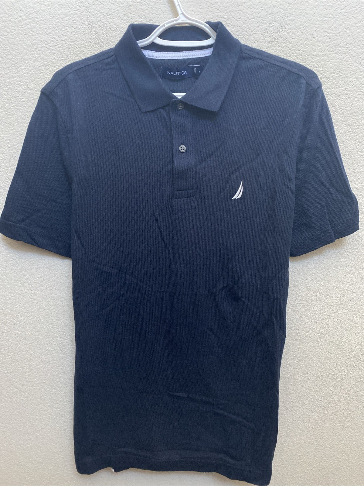 NEW Nautica Men’s Medium Navy Blue Polo Shirt Short Sleeve Collared NWT $49.50