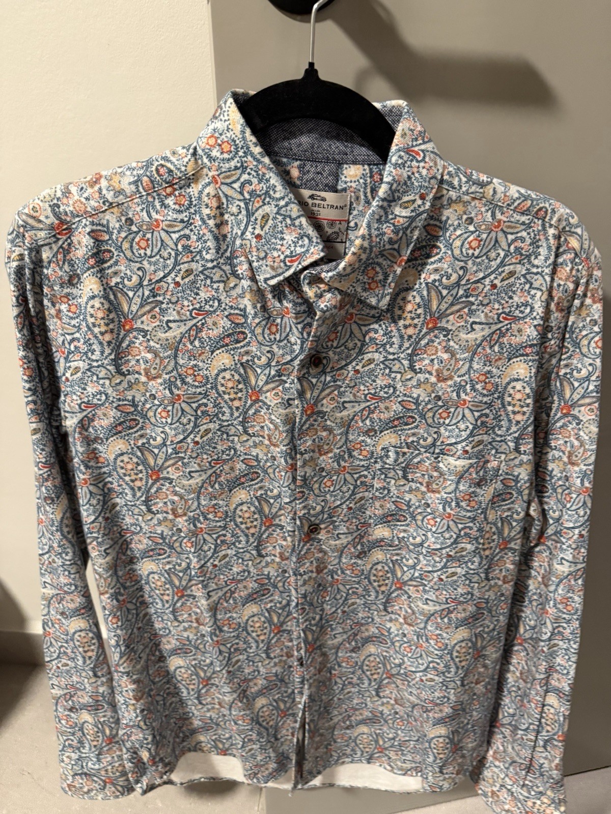 Dario Beltran Men’s Long Sleeve Floral Shirt Size 40 / 15 3/4