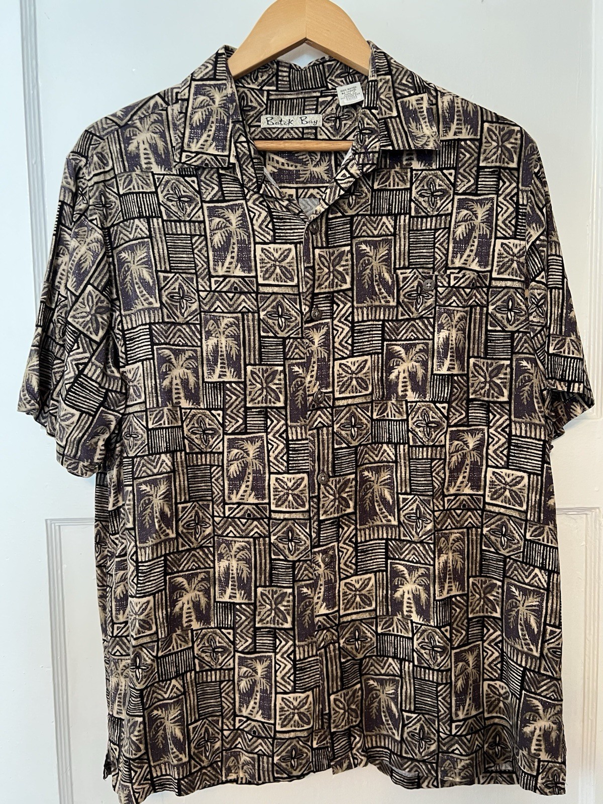Batik Bay Hawaiian Camp Shirt Men’s Large Palm Tree Rayon Tropical Resort