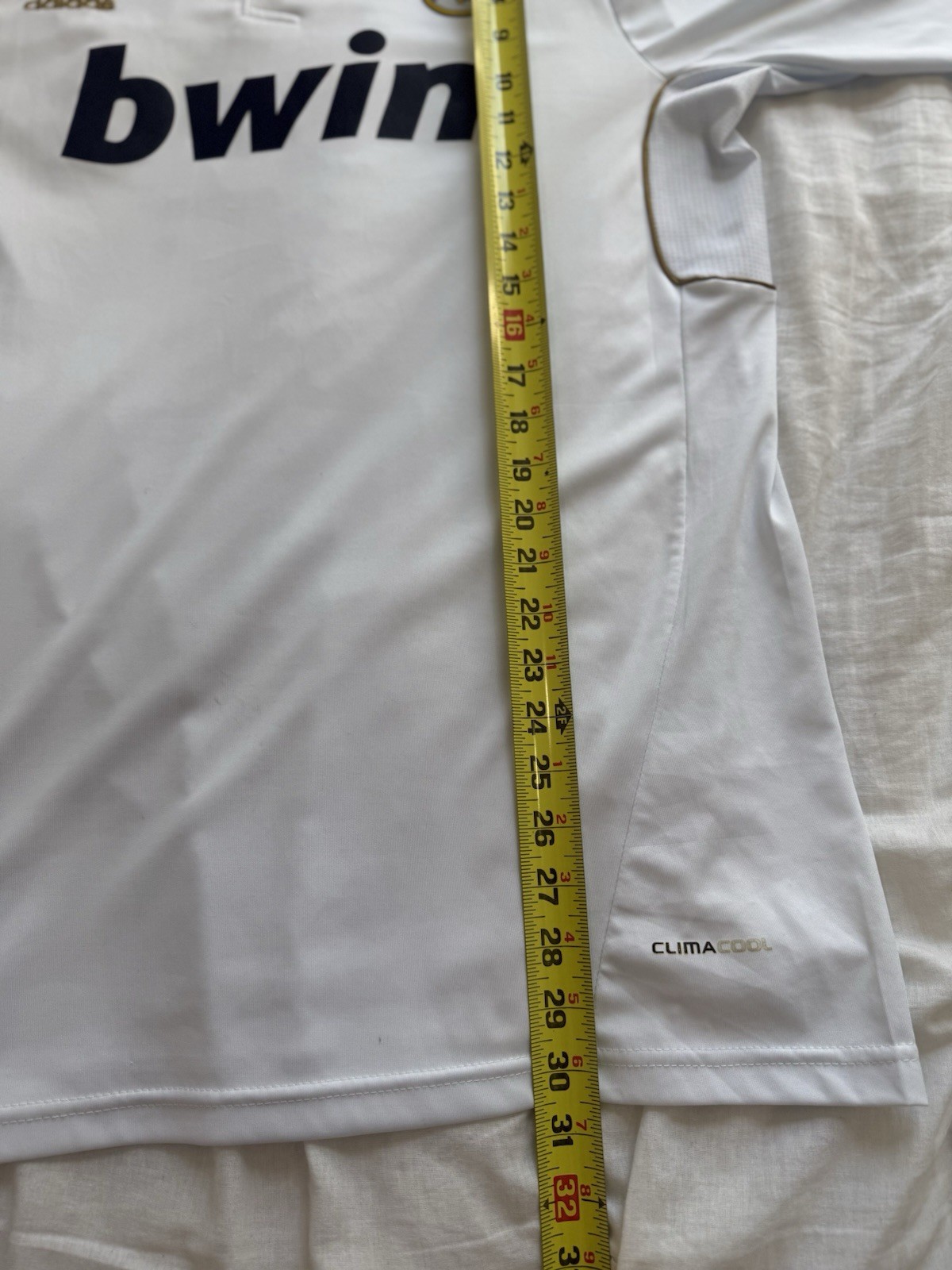 Authentic Real Madrid Cristiano Ronaldo #7 Jersey – White & Gold – Size XL