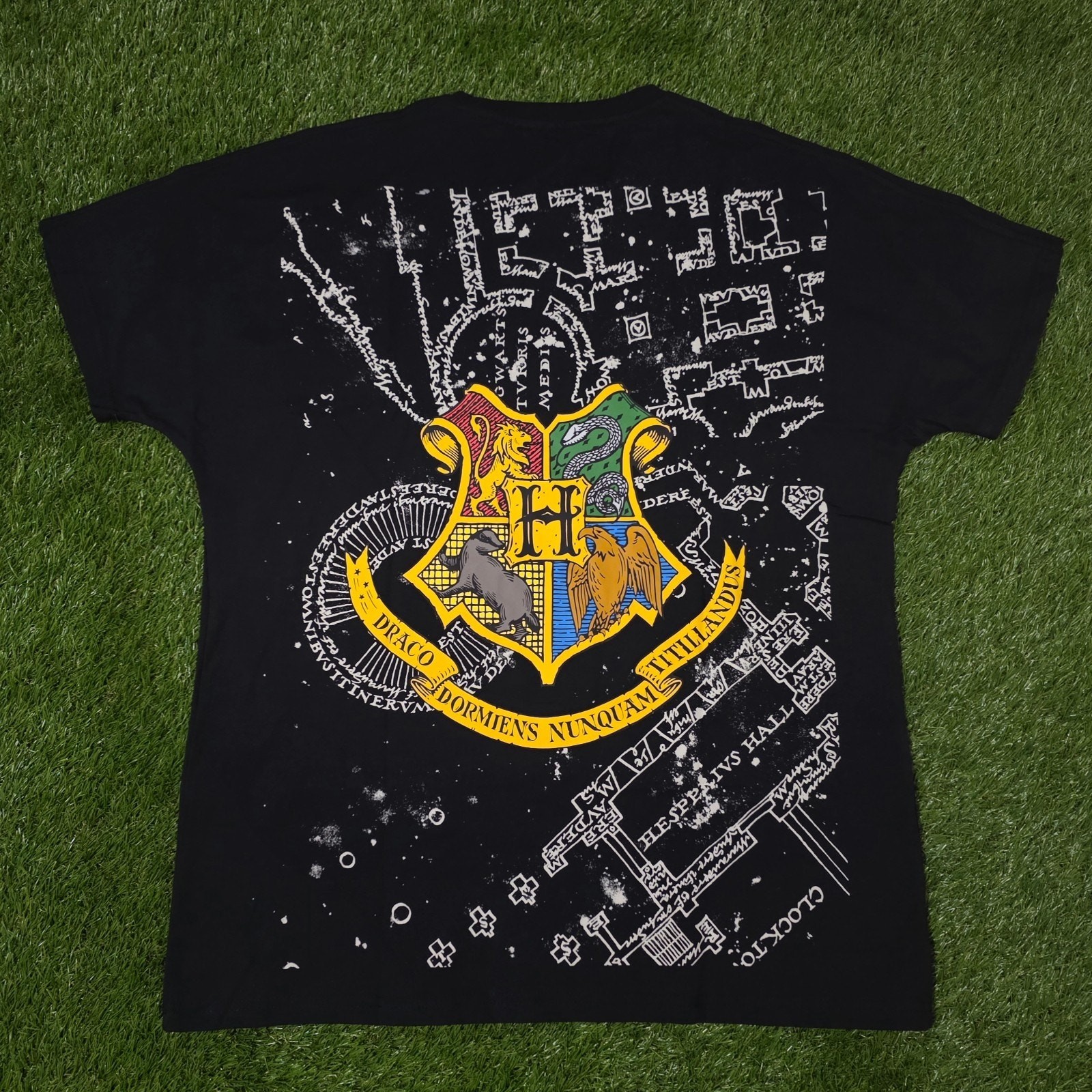 Harry Potter Let The Magic Begin Graphic Crewneck T-Shirt Men’s Sz XL Black Tee