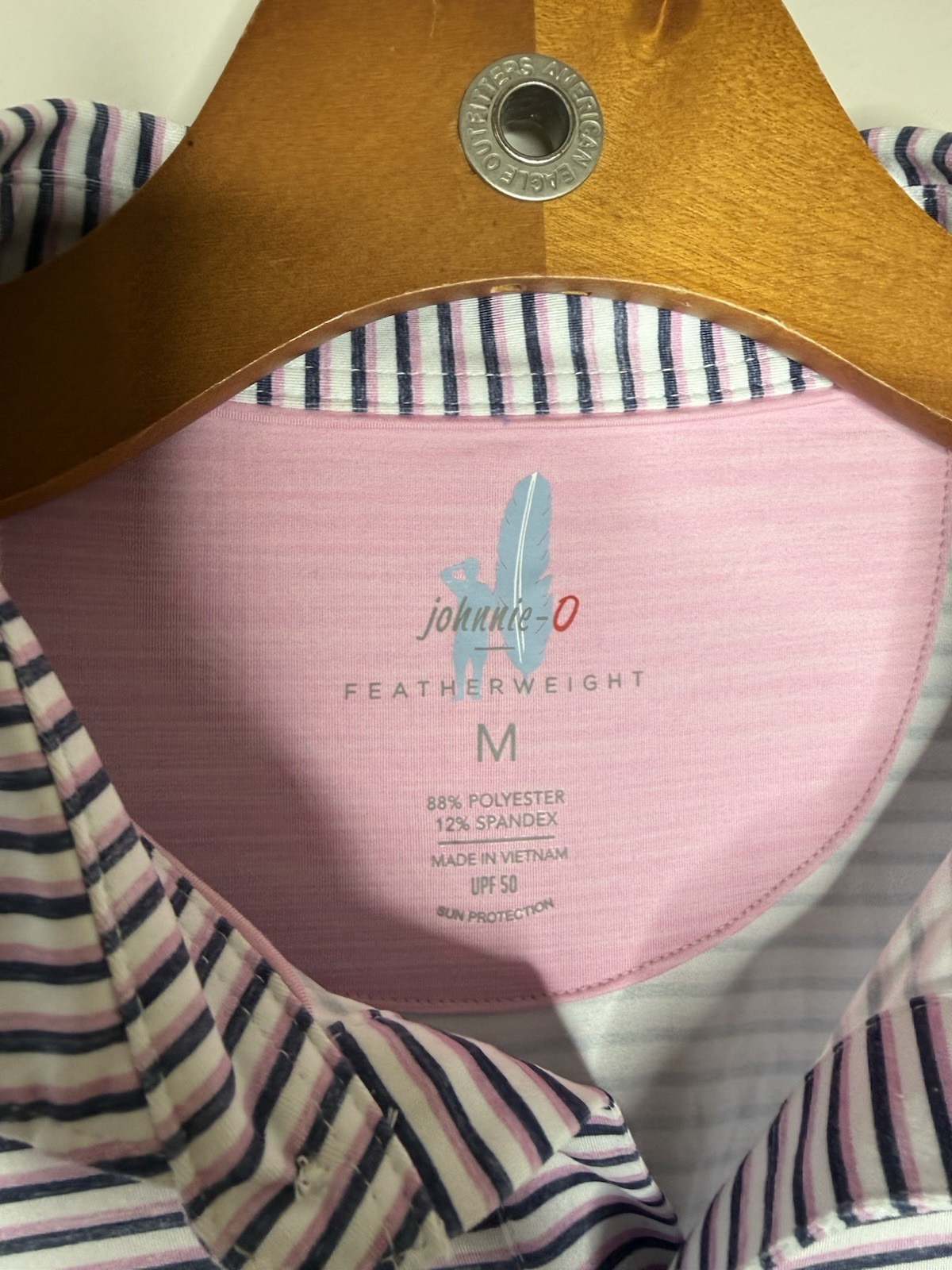 Johnnie O Featherweight Striped Performance Polo Pink White Striped Medium NWT