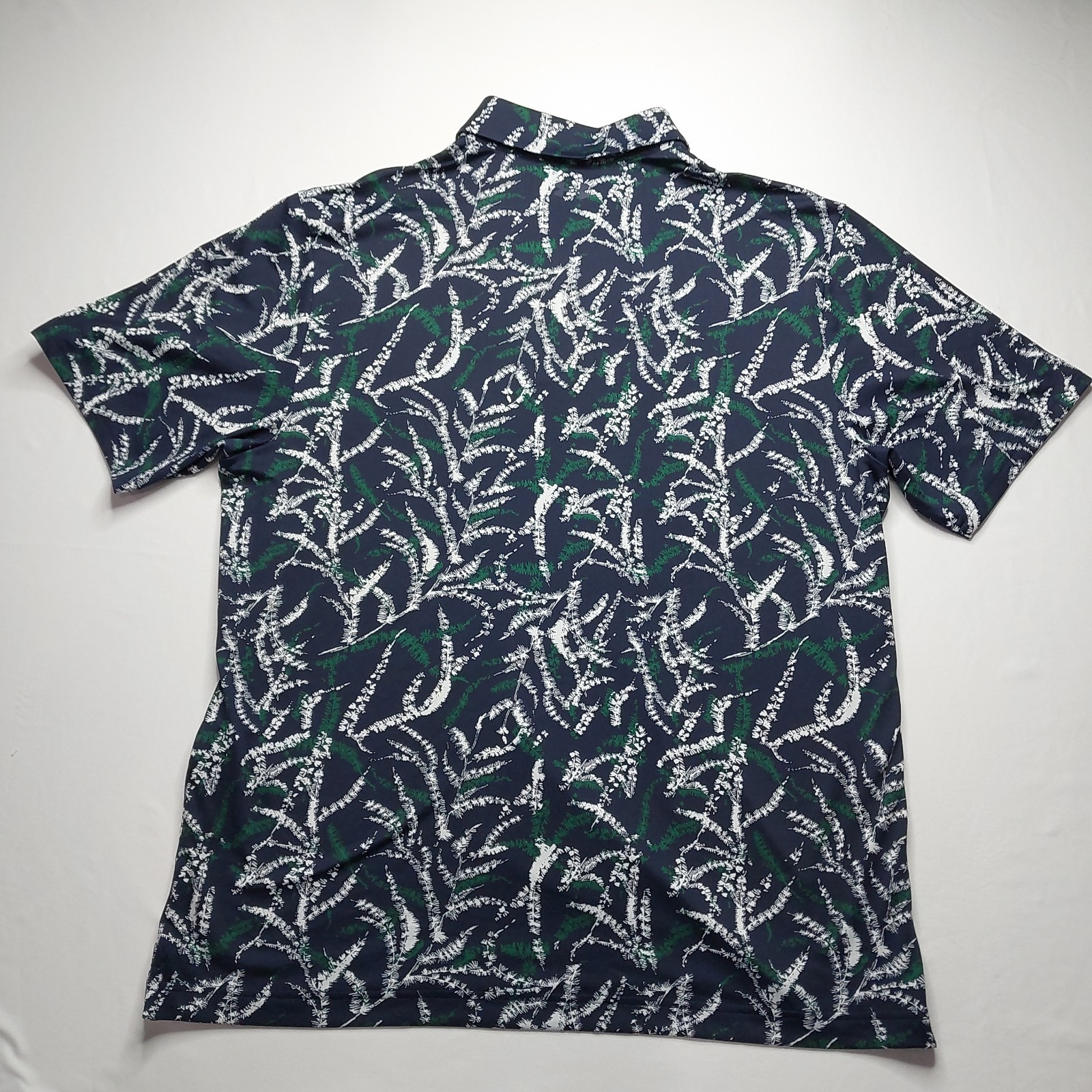 Under Armour Polo Shirt Mens Large UPF 30 Anti Odor Golf Performance Navy Jungle