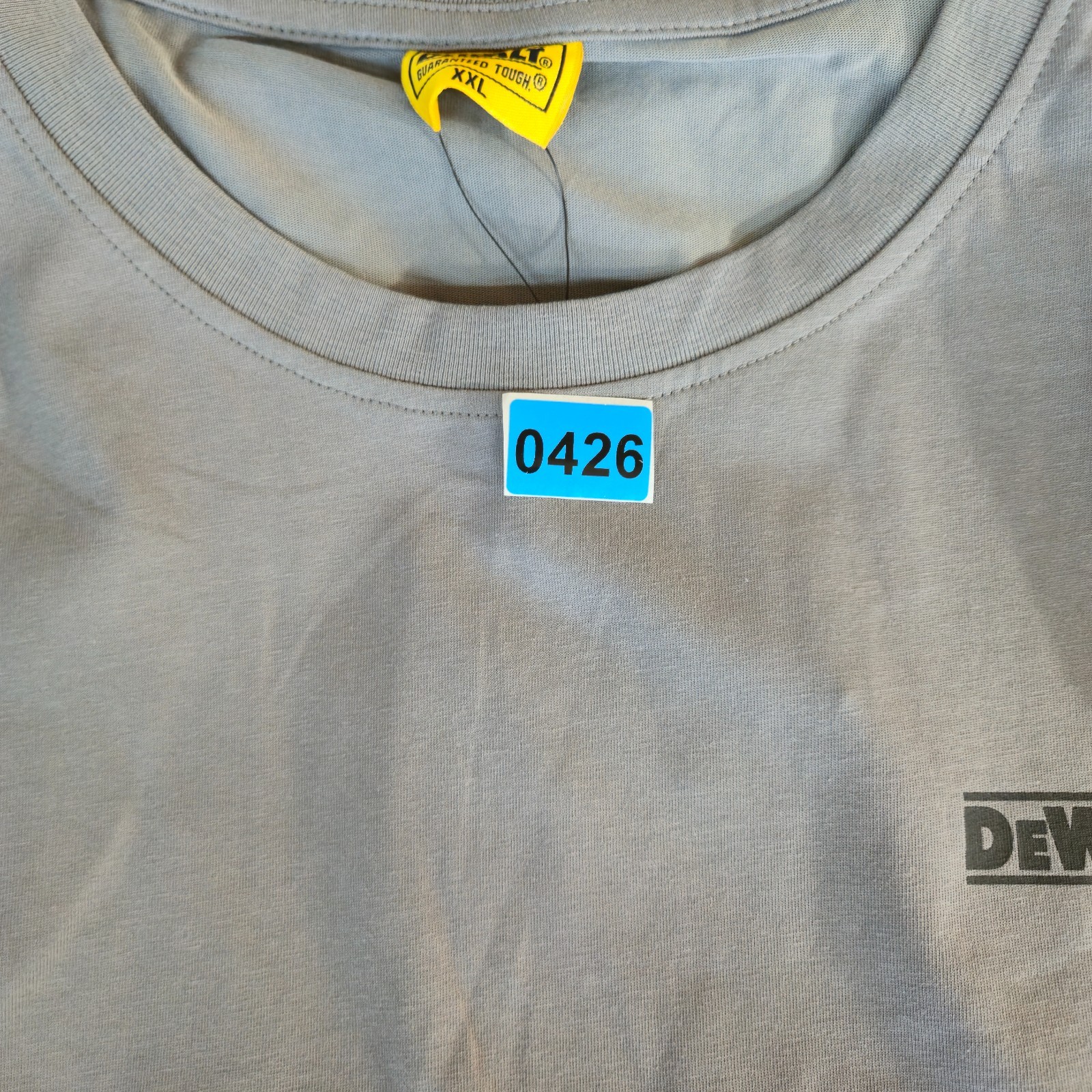 DeWalt Coolmax T Shirt Mens 2XL Gray Guaranteed Tough Short Sleeve Crew Neck