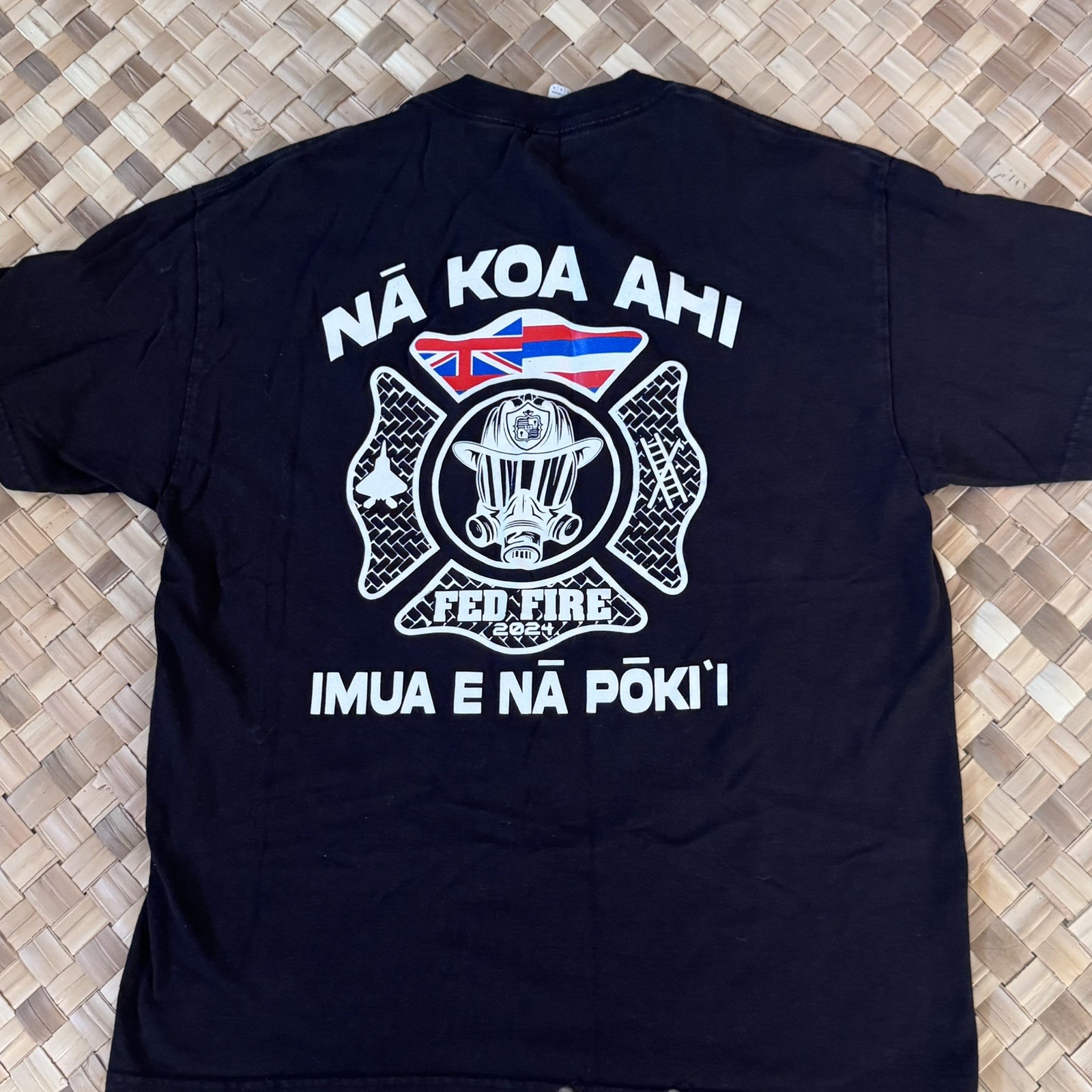 AMERICAN APPAREL HAWAII HAWAIIAN FEDERAL FIRE DEPT 2024 Black Tee T-shirt Large