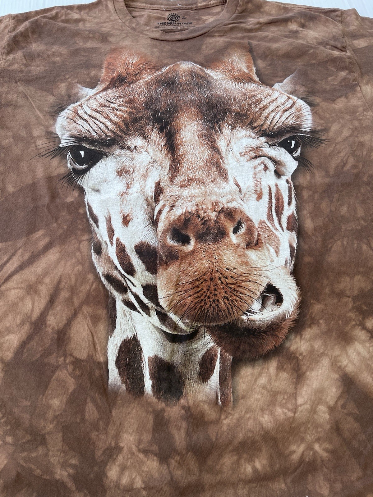 The mountain T-shirt giraffe new size XL