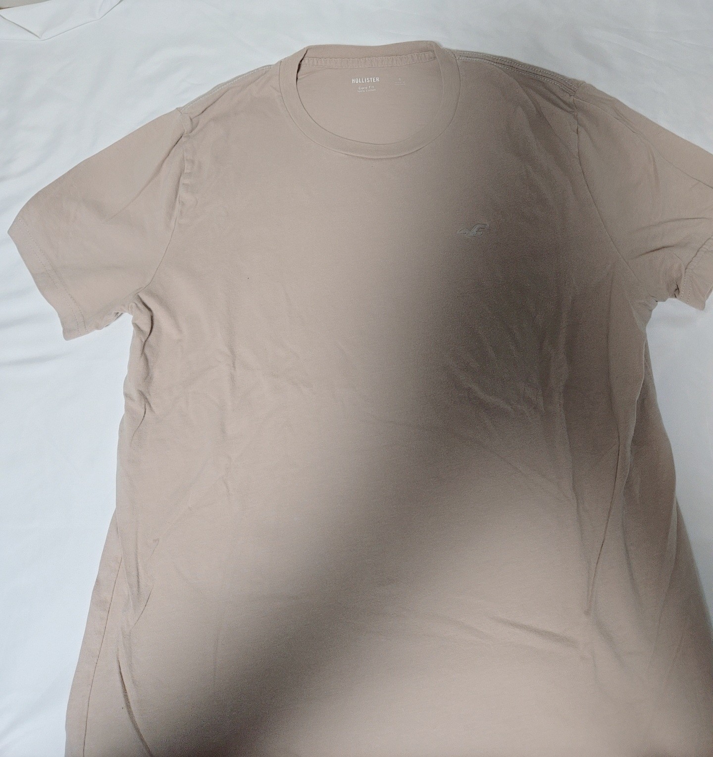 Hollister Men’s Crew Neck T-Shirt Embroidered Logo 100% Cotton Size S.US$7 Each