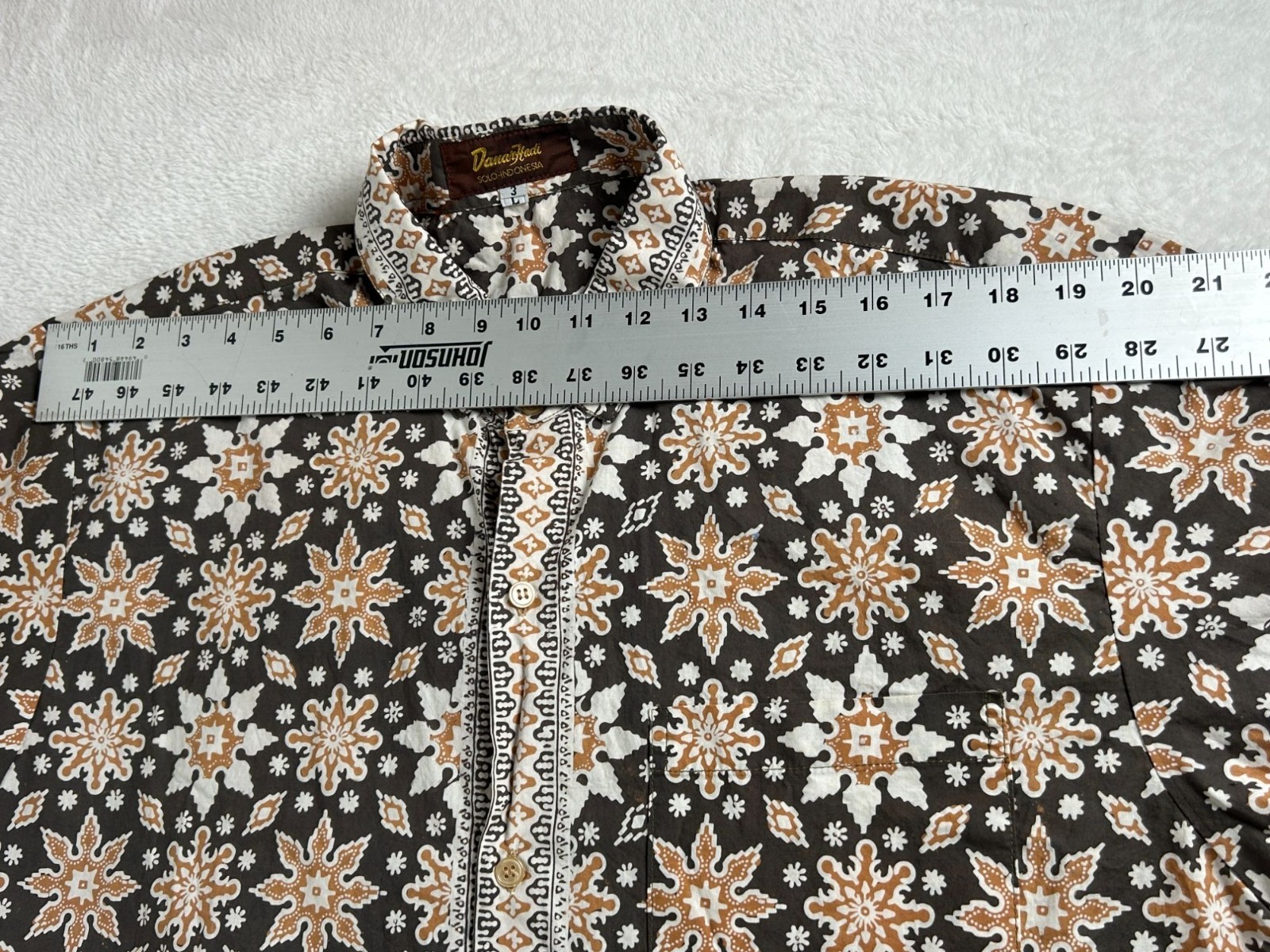 Vintage Danar Hadi Solo-Indonesia Batik Shirt Large Brown Button Up Short Sleeve
