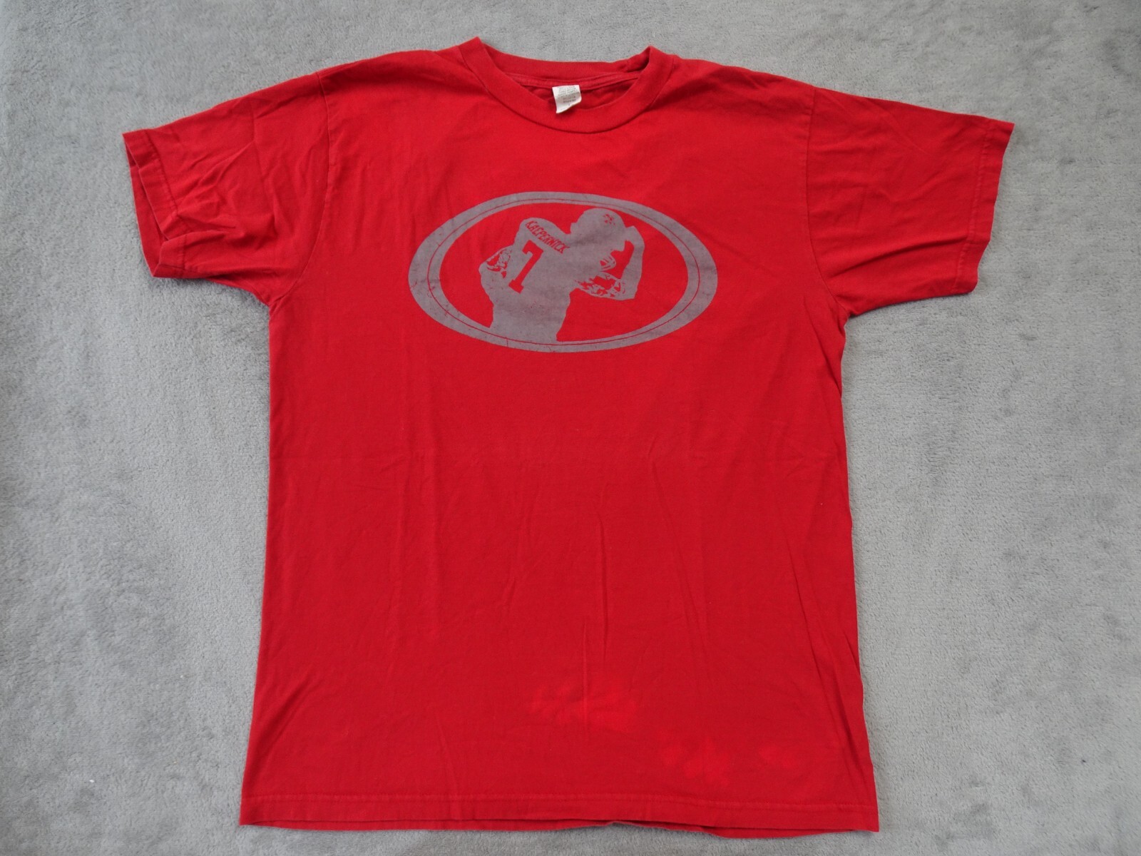 Colin Kaepernick T Shirt NFL 49ers Civil Rights Kneeling Protest Large Red