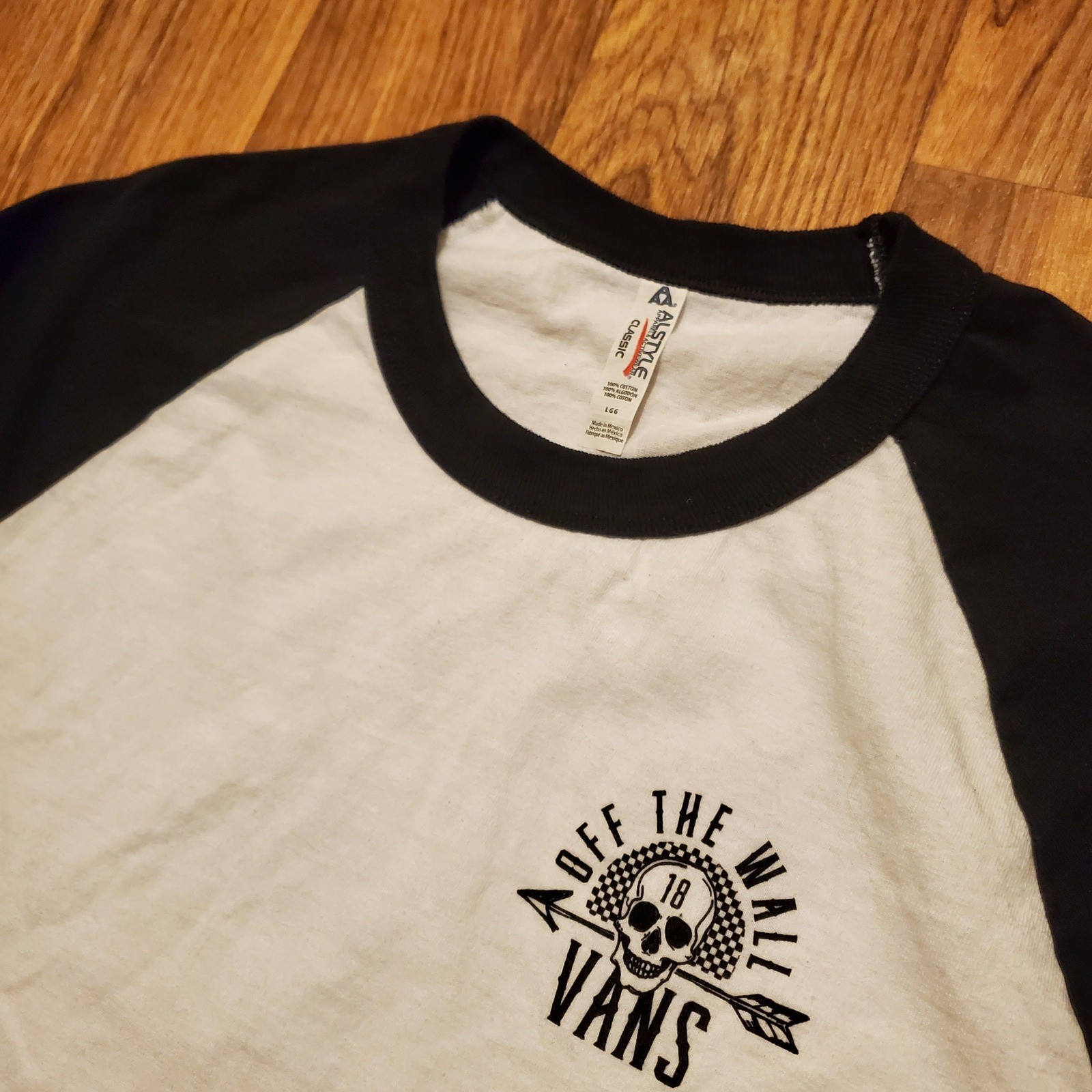 Vans Warped Tour Shirt Adult Large White Baseball Raglan 3/4 Sleeve Skull
