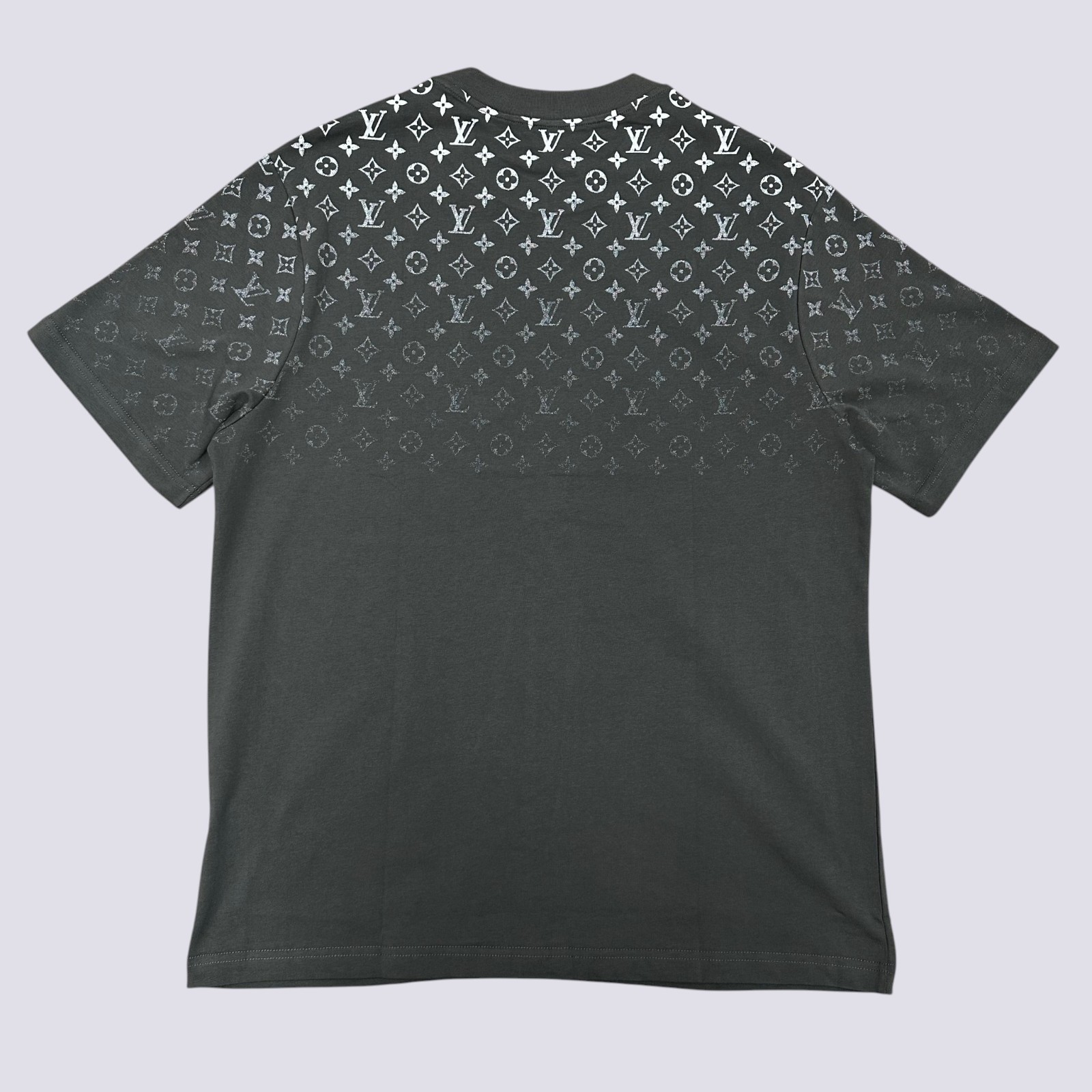 LOUIS VUITTON Classic Gradient Monogram Motif T-Shirt Gray Mens Tee Size L