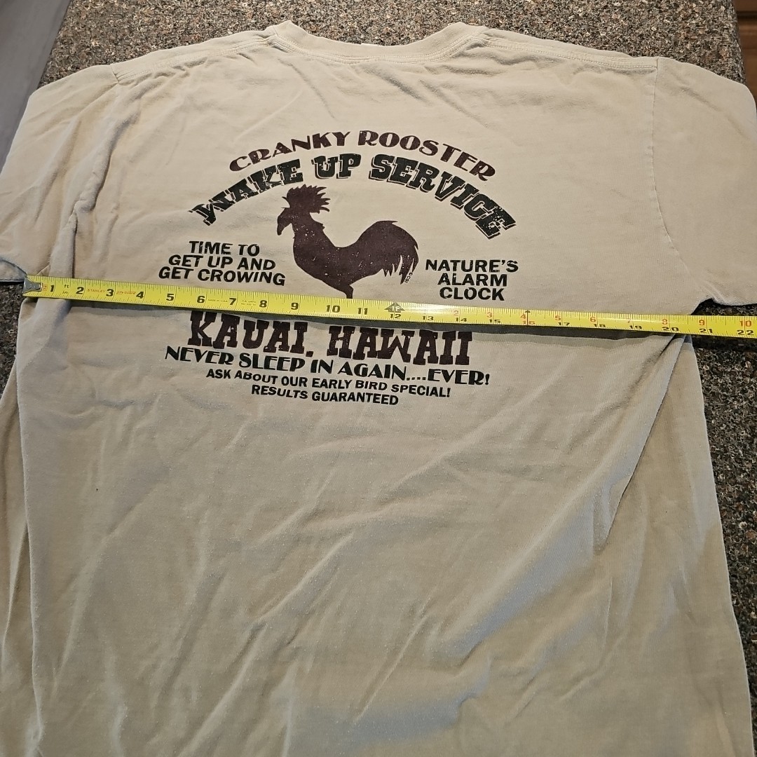 Crazy Shirts Kauai Hawaii Cranky Rooster T-shirt Tan Sz L 100% Combed Cotton EUC