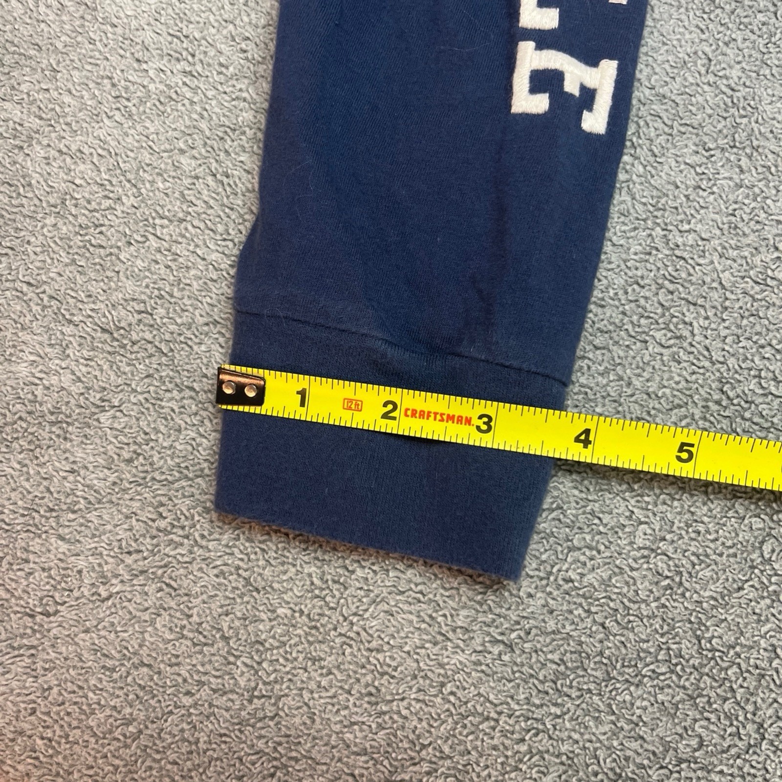 American Eagle Super Soft Long Sleeve Graphic T-Shirt Navy BlueMen’s Size XS