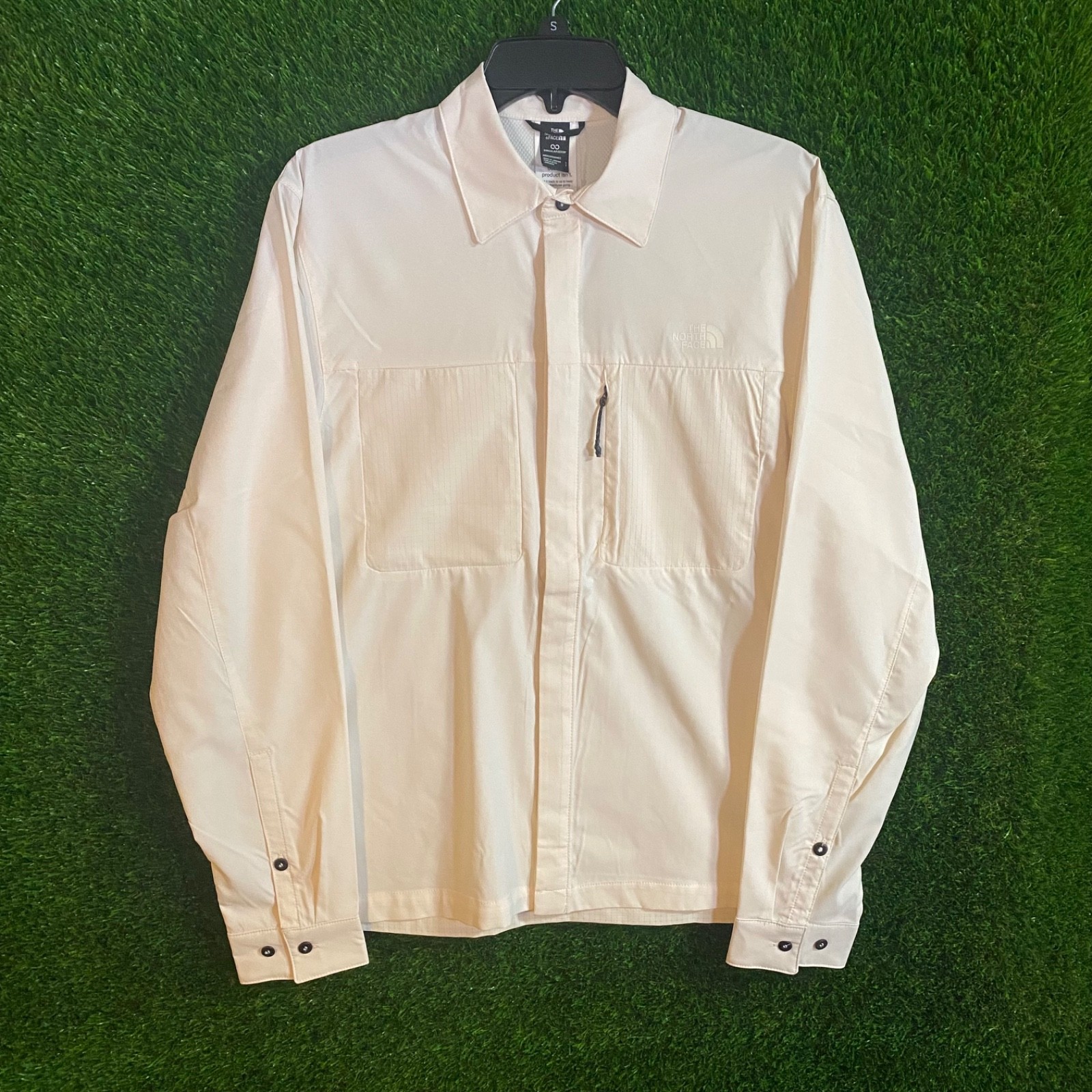The North Face Men’s Lightrange Long-Sleeve Button Up Shirt TNF MSRP $95