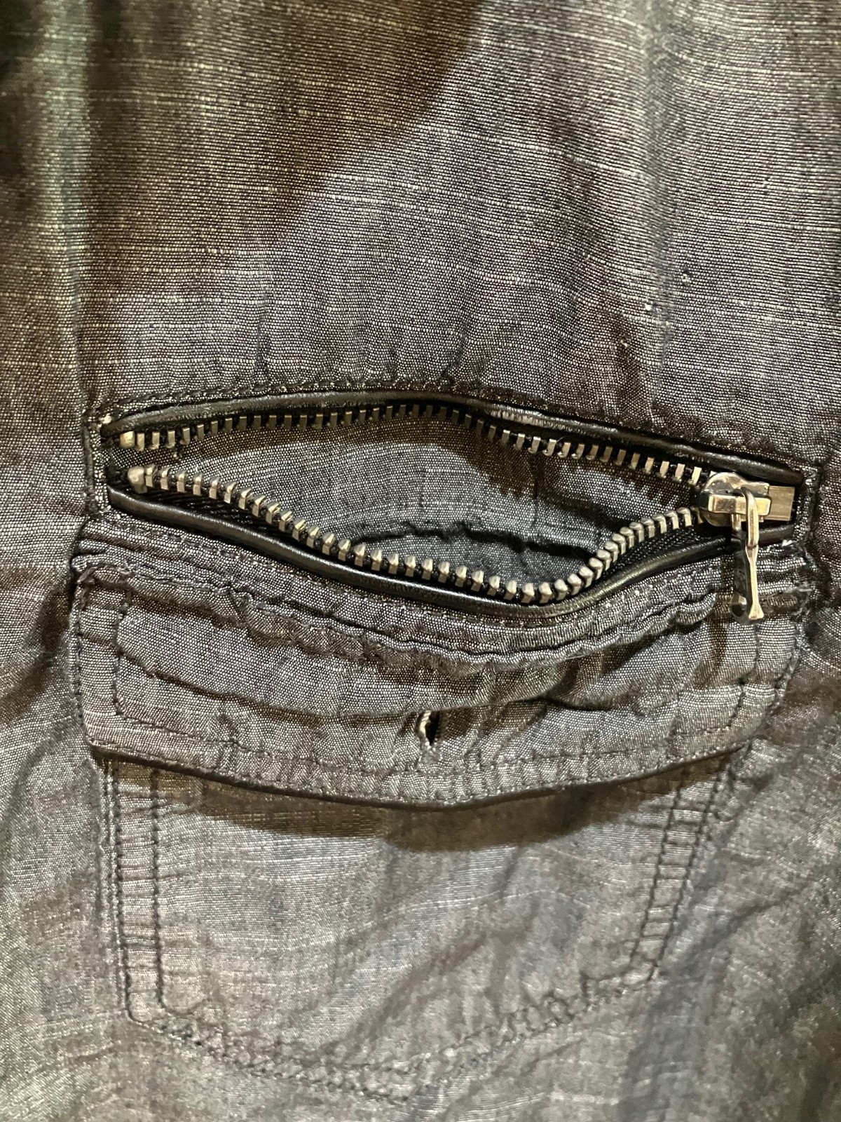 Rock & Republic Shirt Button Front Zip Pocket Distressed Gray Cotton Mens M
