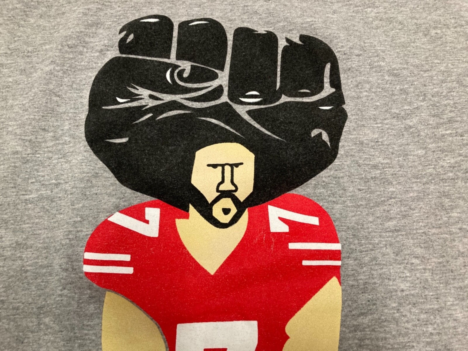 Vtg COLIN KAEPERNICK T-Shirt MEDIUM KNEELING FIST BLACK LIVES MATTER BLM 49ers M