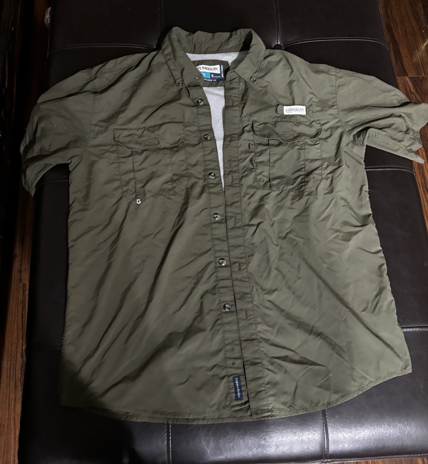 Magellan Outdoors Men’s M Green Solid Short Sleeve Button-Up Shirt Pockets