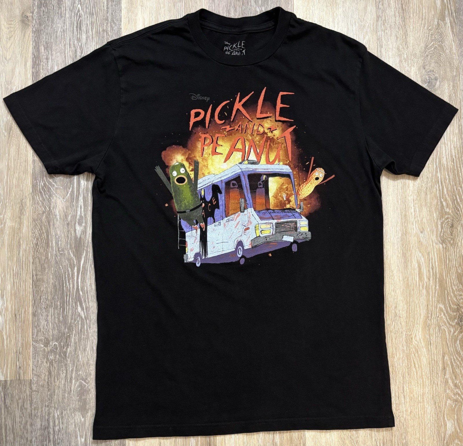 Disney Pickle and Peanut T-Shirt Large Official Merch 2015 Exploding Food Truck