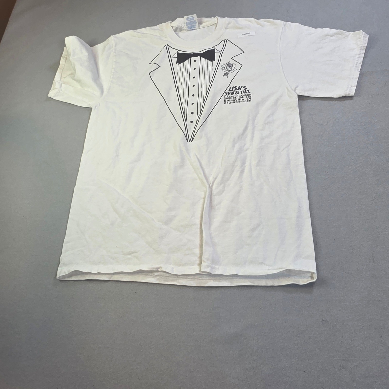 Port & Company Tuxedo Graphic T-Shirt White Mens Medium Novelty Bow Tie Rose Tee