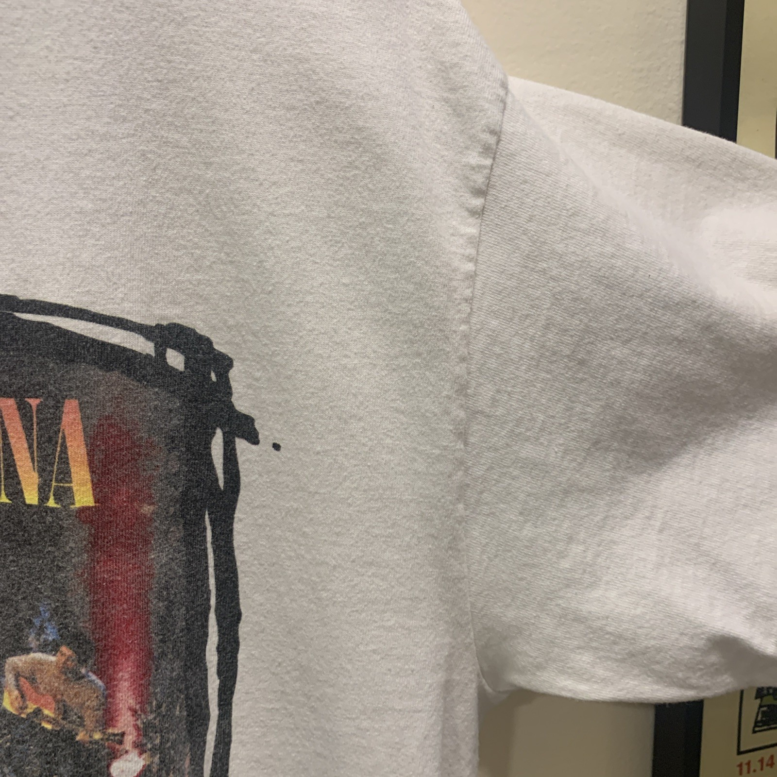 Vintage Nirvana Kurt Cobain MTV Live In New York Unplugged 1995 Size XL 23x30in