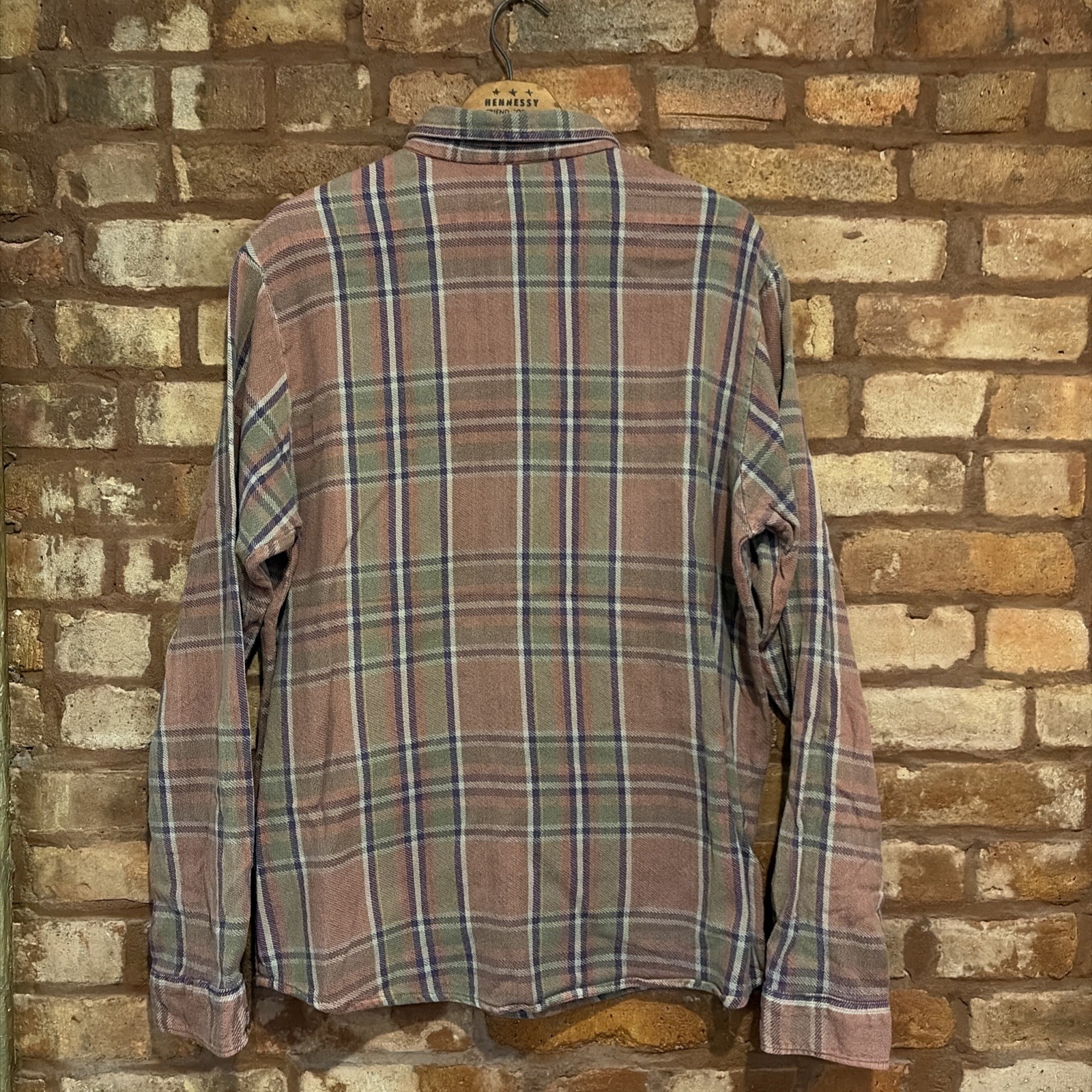 Rogues Gallery Button-Down Flannel Shirt Size Medium plaid RRL style