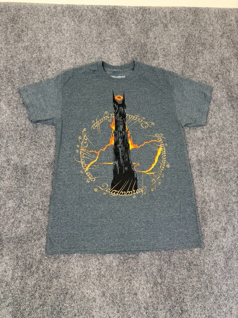 Lord of the Rings Tower of Sauron T-Shirt Lootwear Exclusive Short Sleeve Size M