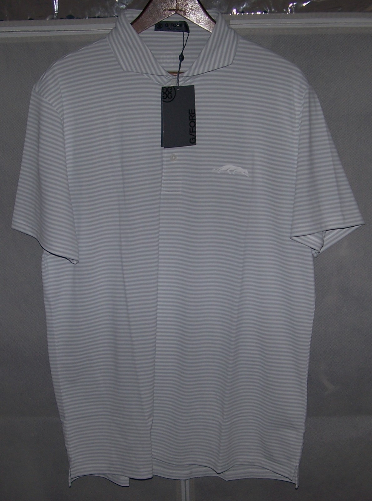 NEW G/FORE Polyester & Spandex Golf Polo Shirt GROVE XXIII Size M Gray & White