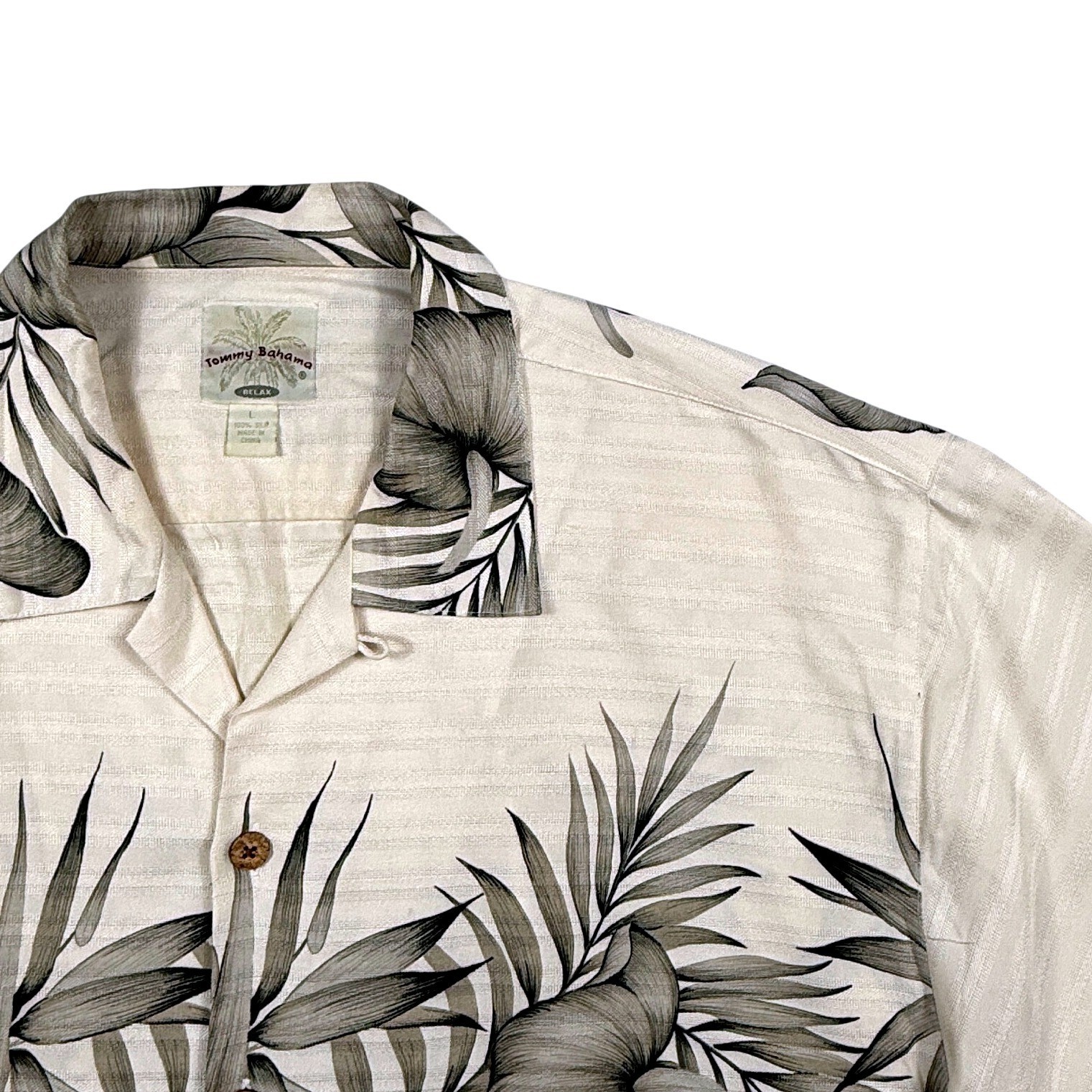 Tommy Bahama Relax Mens L Silk Tropical Leaf Print Camp Shirt Cream Gray Button