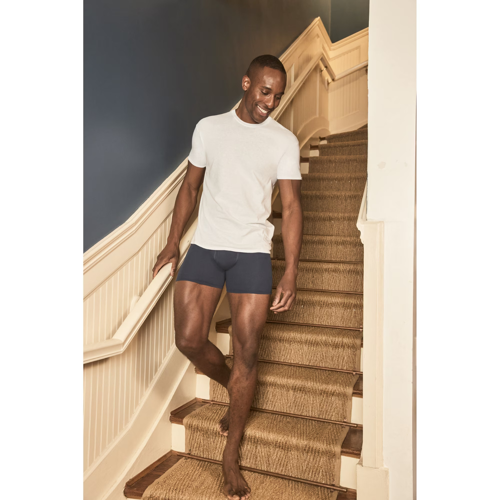 Hanes Men’s Super Value Pack White Crew T-Shirt Undershirts, 10 Pack