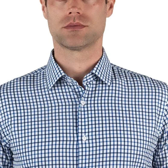 Nautica Men’s Performance Dress Shirt Slim Fit New with Tags!
