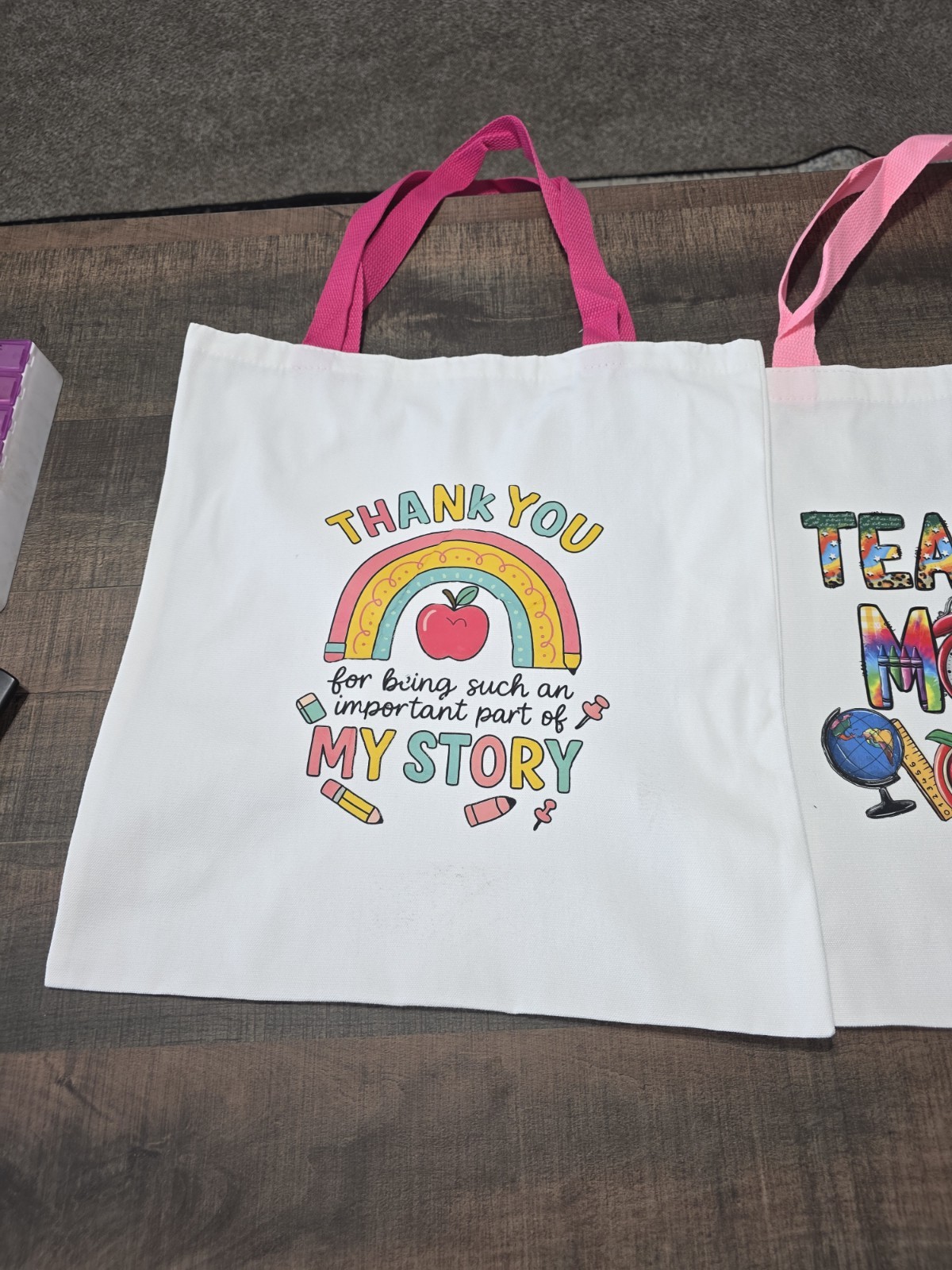 The perfect accessory for Back to School! 🍎✨ (For students and…