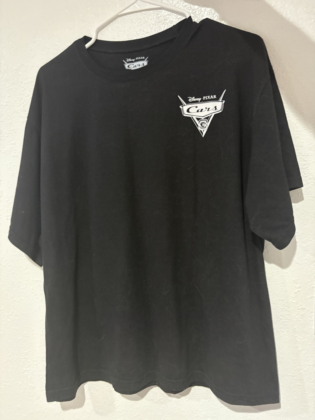 Disney Pixar Cars Lightning McQueen size LG black t-shirt