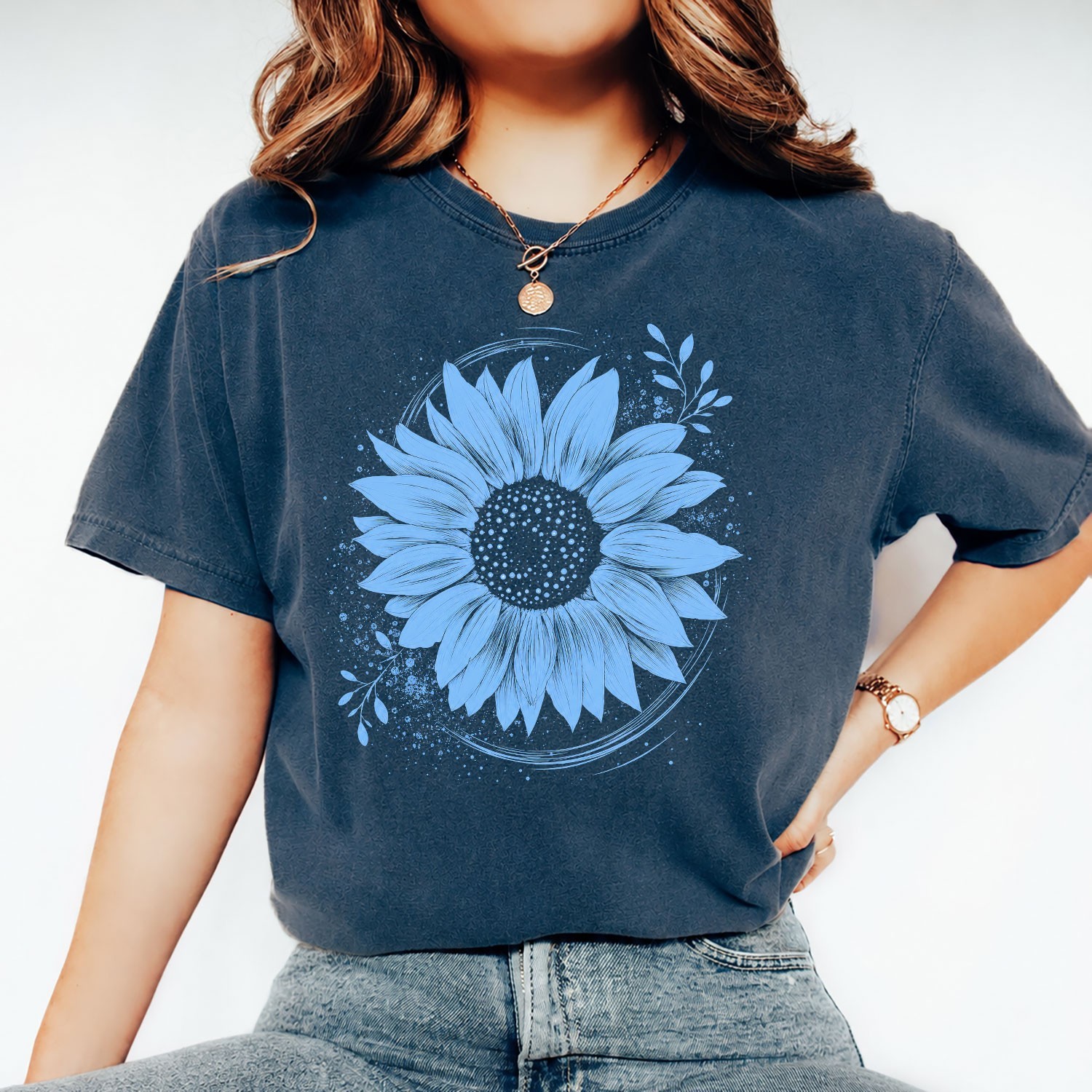 Sunflower Art T-Shirt Floral Design For Women Perfect For Spring Casual Apparel