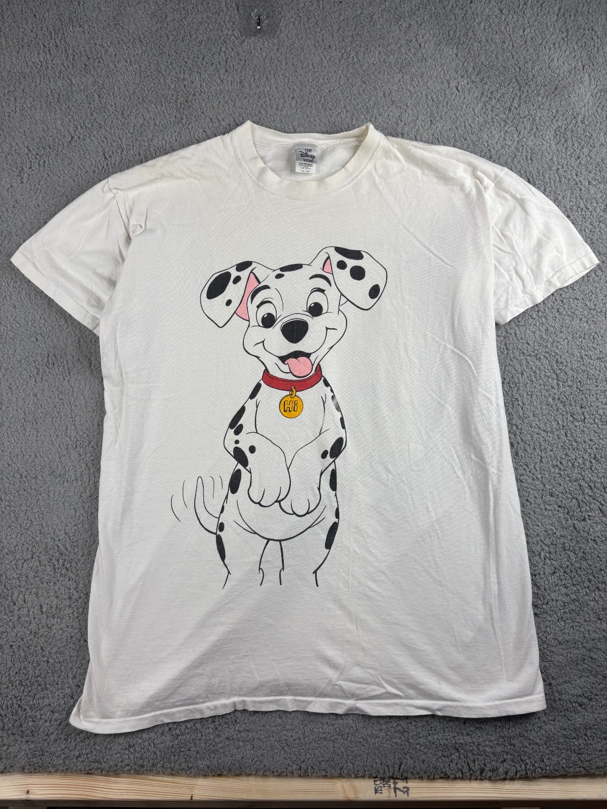 Vintage Disney 101 Dalmatians T-Shirt Men’s White Puppy Graphic Tee Short Sleeve
