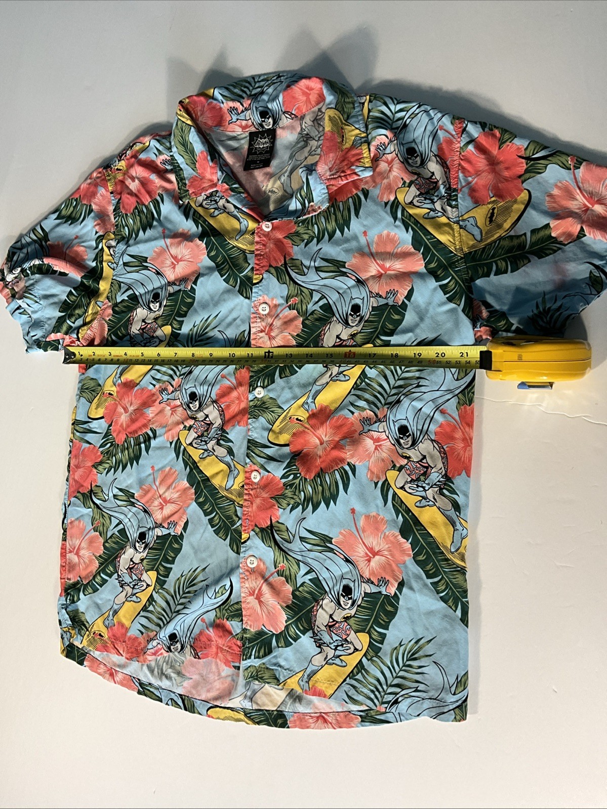 Batman Classic TV Series Hawaiian Camp Button Shirt Batman Surfing Floral Men M
