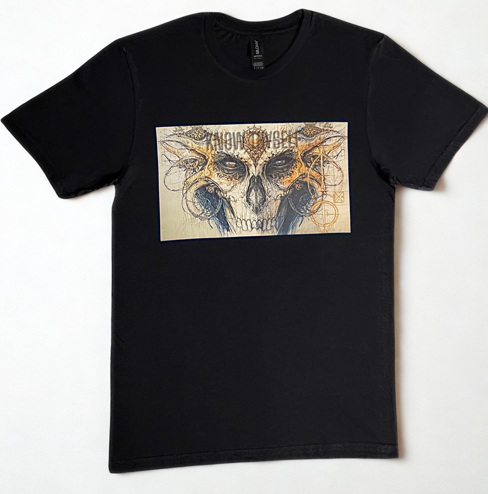 DTF Custom Made – KNOW THYSELF Short Sleeve T-Shirt – Black & White SML