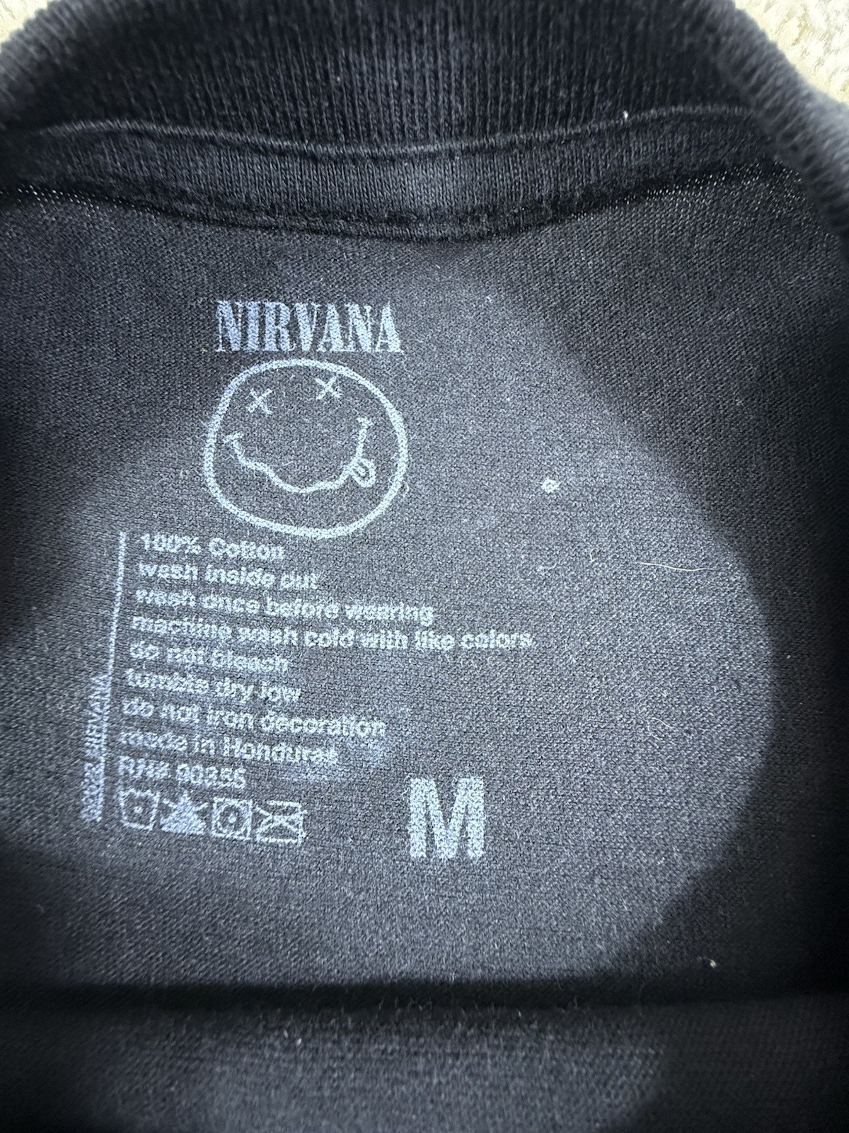 Nirvana Kurt Cobain MtV Unplugged Set men’s tshirt in black sz M