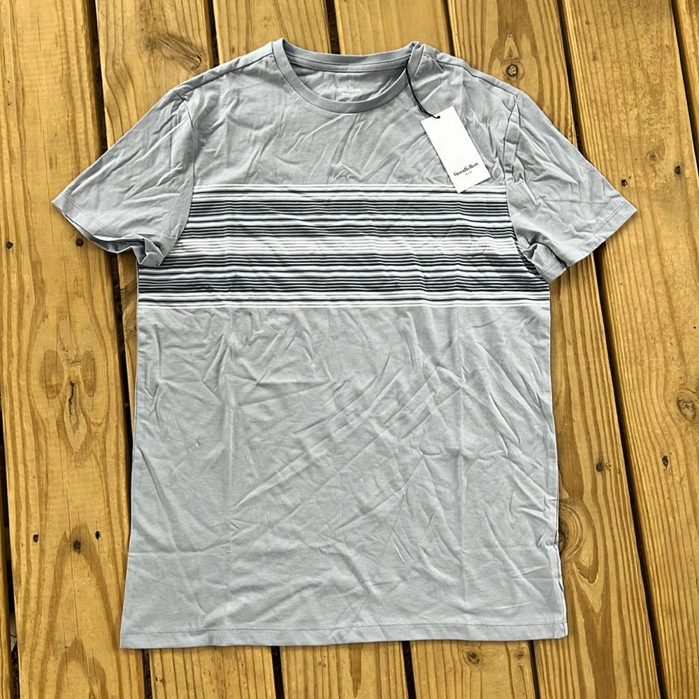 Goodfellow Medium Standard Foggy Blue Striped Crewneck Short Sleeve T-Shirt Tee