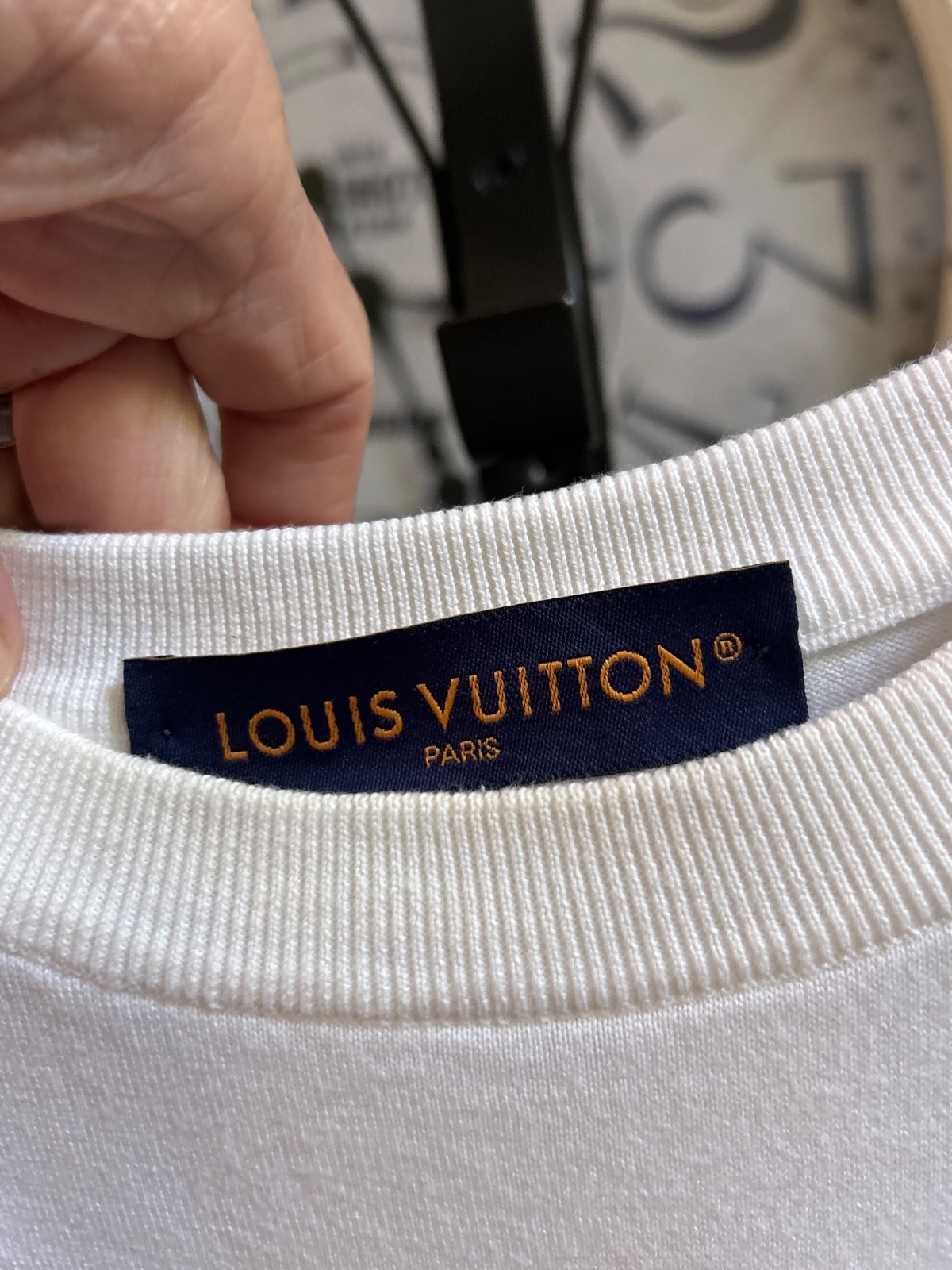 $1010 LOUIS VUITTON LV Short-Sleeved Cotton Crewneck T-Shirt – Milky White – XL
