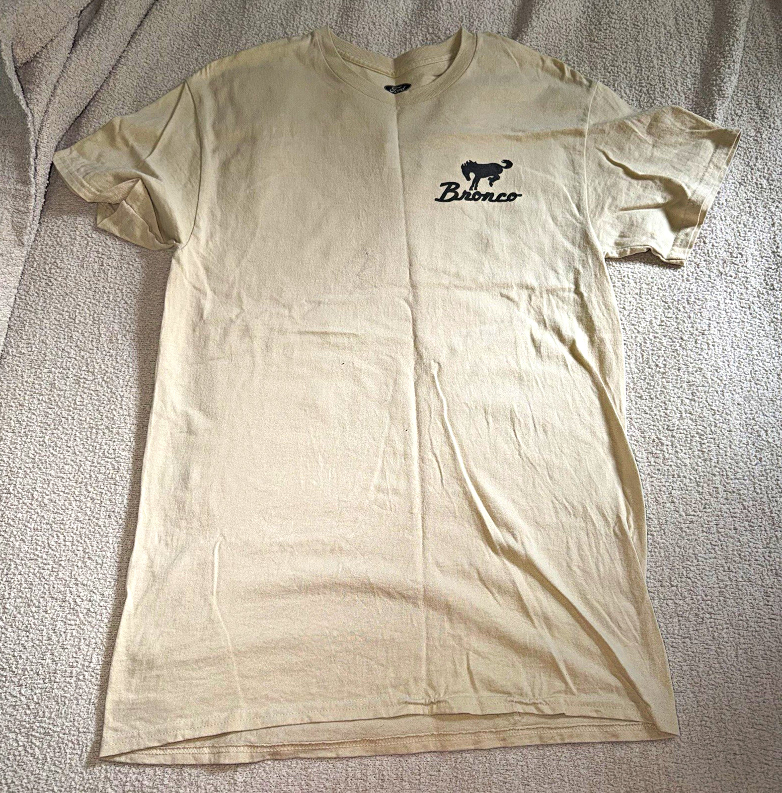Ford Bronco Tough Free-Wheelin’ Graphic Beige Crew Neck Tee Size M