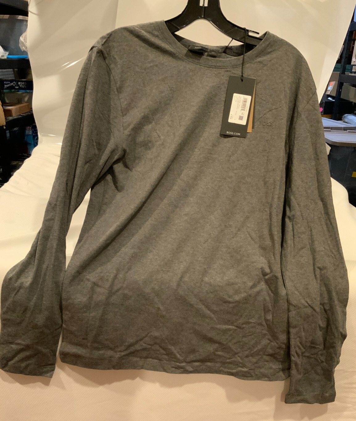 Hugo Boss Men’s Tenison Crew Neck Long Sleeve Shirt, Style# 50531201, Size L