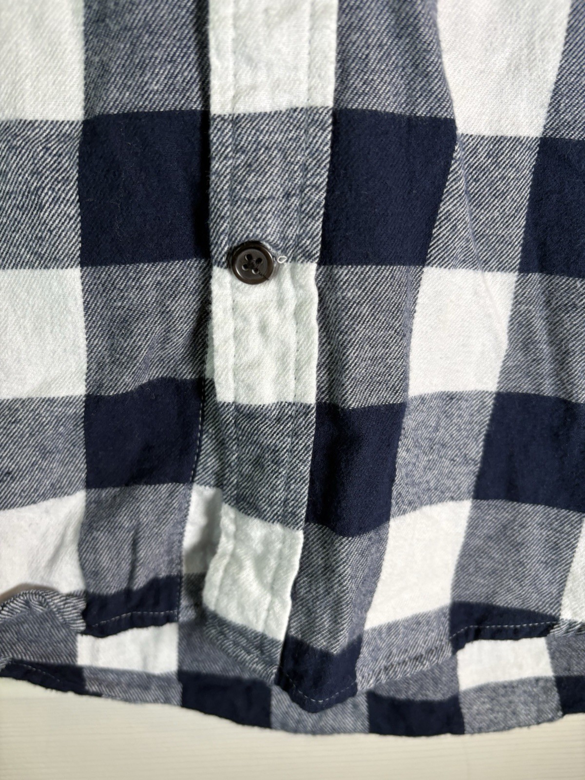 St Johns Bay Men S Button Down Flannel Shirt Super Soft Plaid Checks Fun Pocket