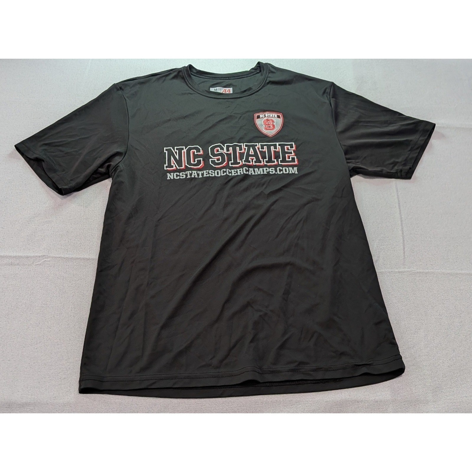 A4 T-Shirt Mens Medium Black Excellent NC State Soccer Camps Athletic Tee