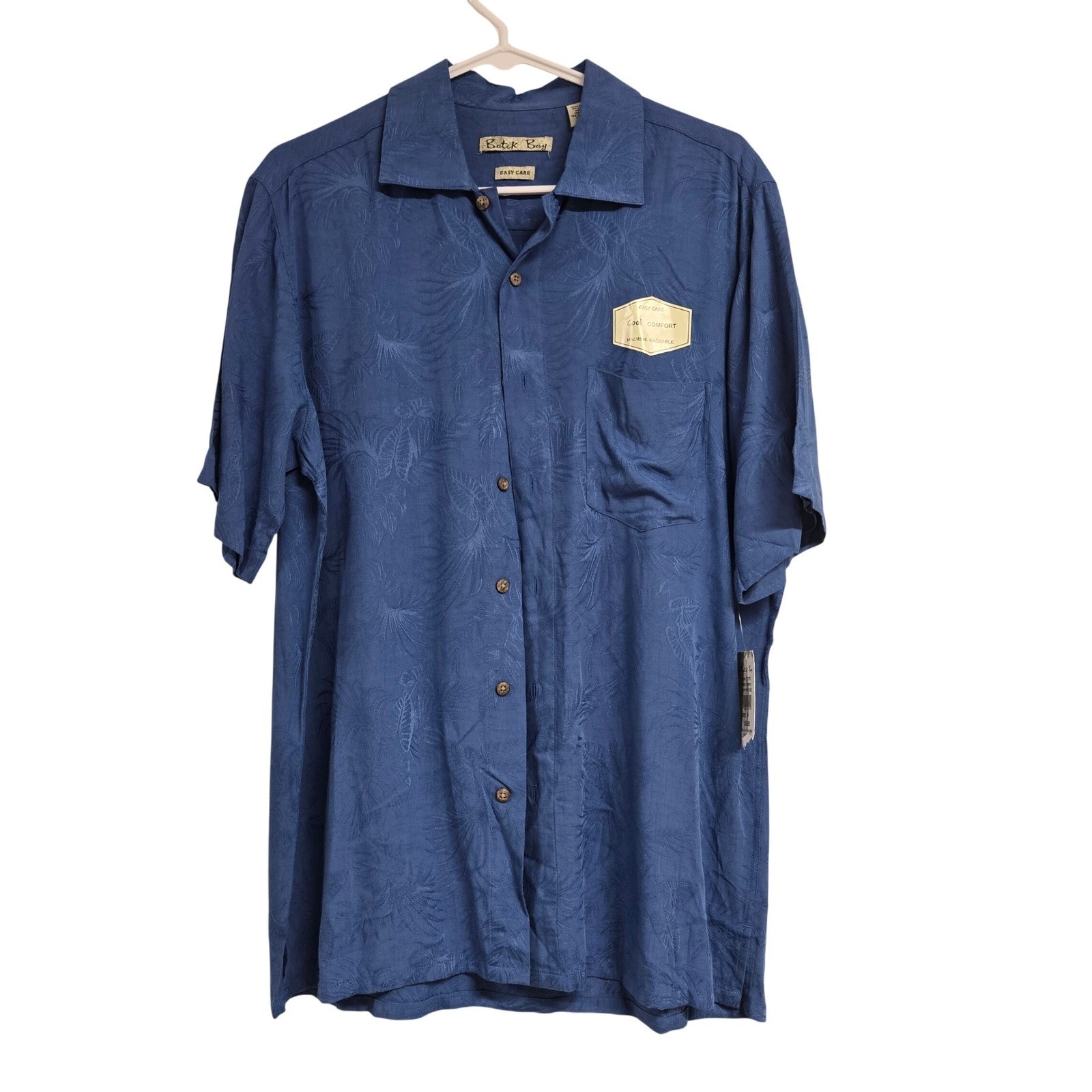Batik Bay Button Down Shirt Marine Blue Jacquard Tropical Leaf Rayon Men’s M NWT