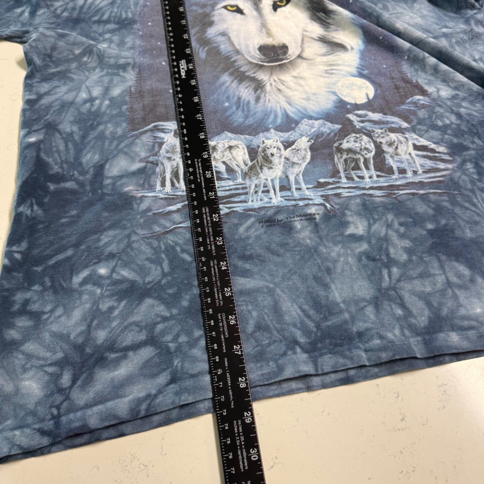 Y2K The Mountain T Shirt Mens Large Blue Tie Dye Wolf Pack Graphic Nature Tee