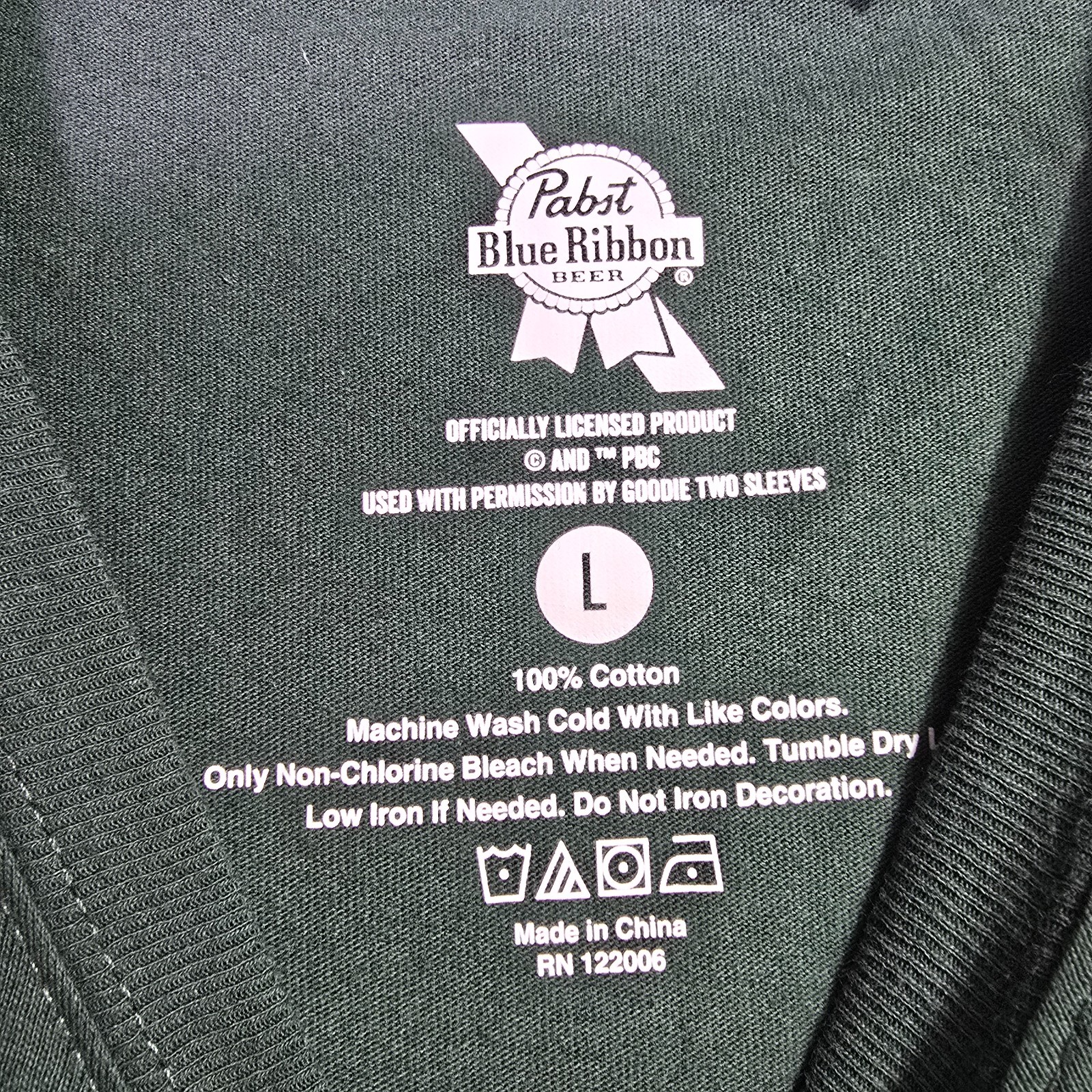 PBR Pabst Blue Ribbon Beer Shirt Mens Large Green Casual Distressed Bottle NWT